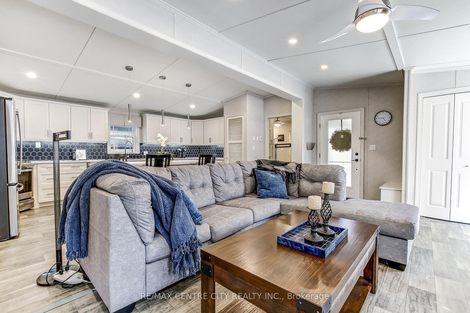 Photo 13 of Unit 30, 22790 Amiens Road, Middlesex Centre, Rural Middlesex Centre — HOMEH
