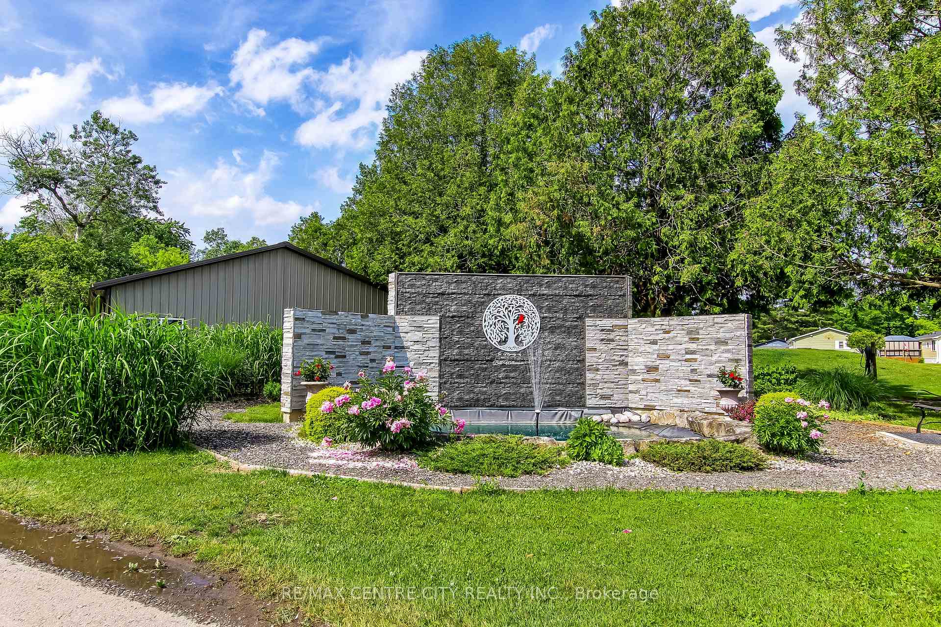 Photo 27 of Unit 30, 22790 Amiens Road, Middlesex Centre, Rural Middlesex Centre — HOMEH