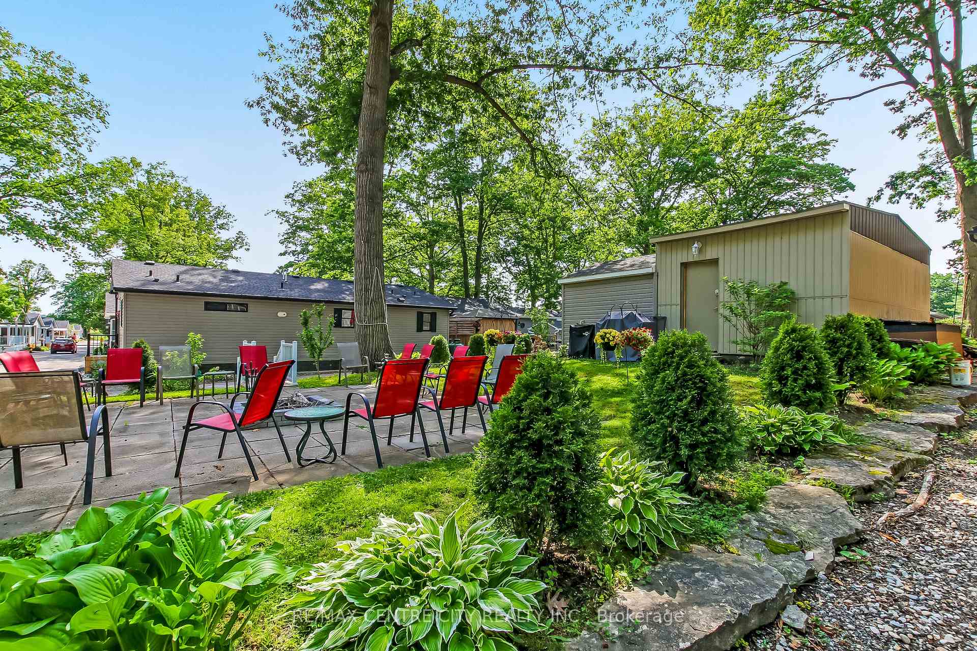 Photo 29 of Unit 30, 22790 Amiens Road, Middlesex Centre, Rural Middlesex Centre — HOMEH