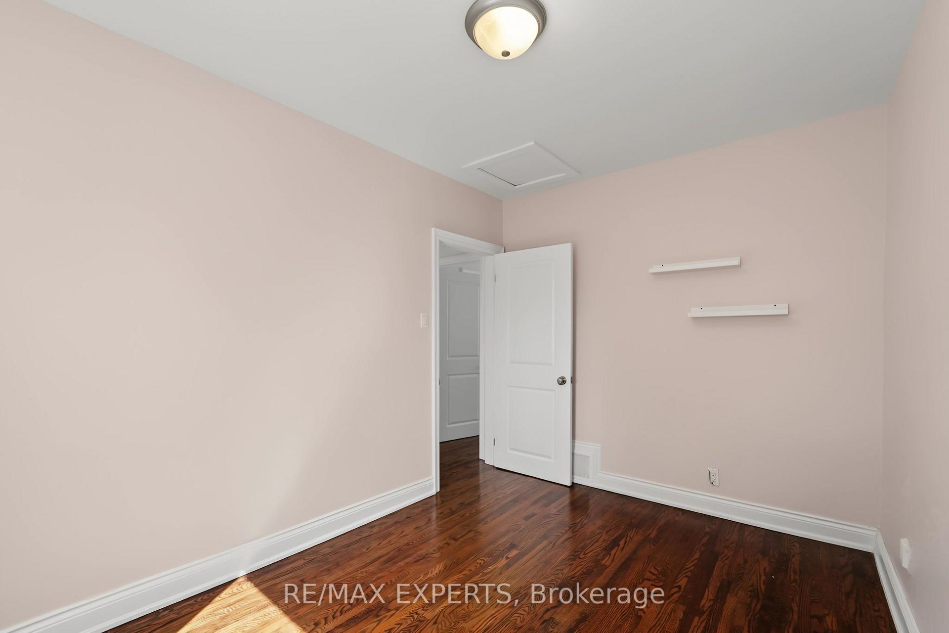 Photo 27 of 8 Palamar Road, North York, Downsview-Roding-CFB — HOMEH