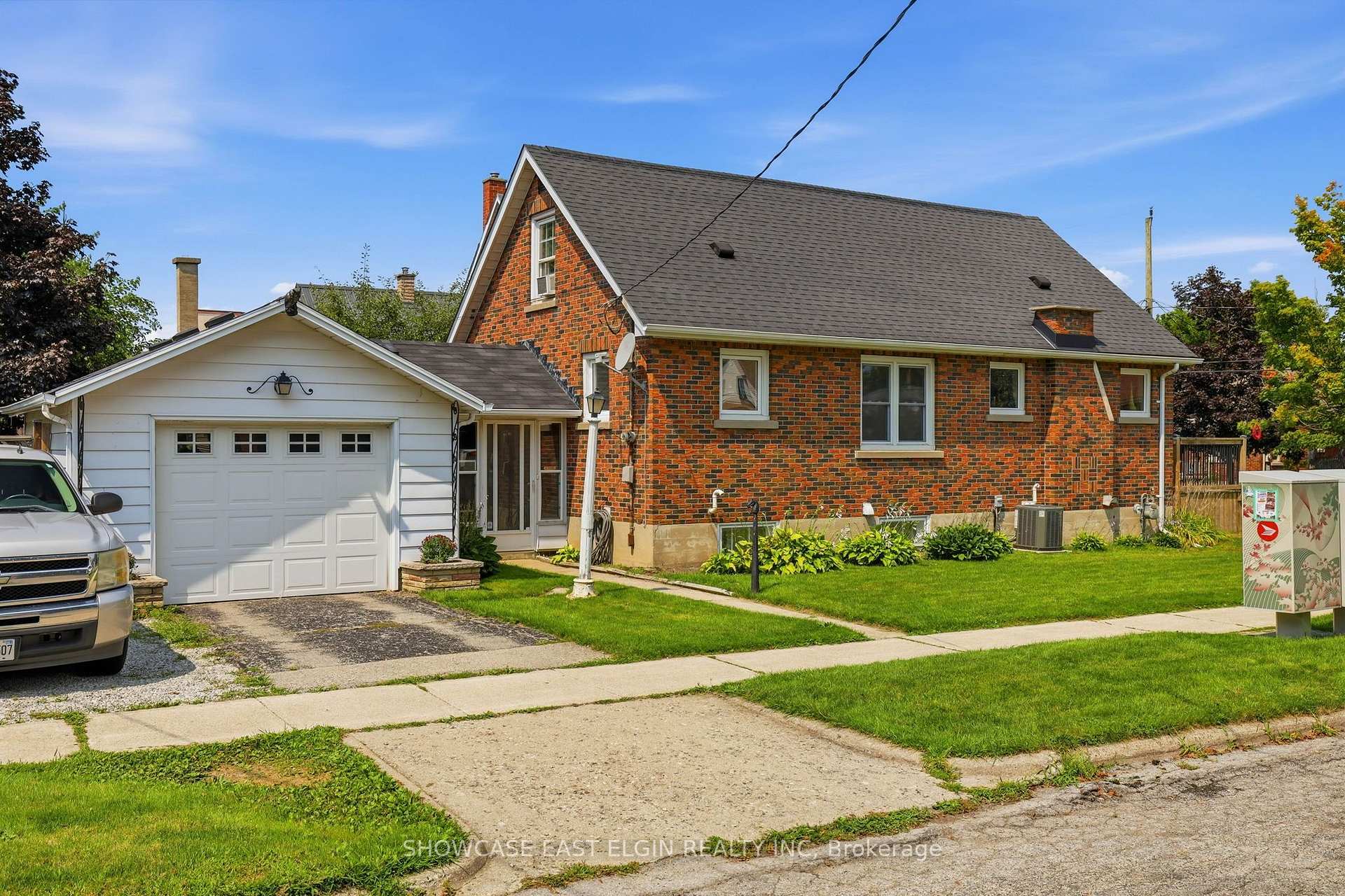 Photo 2 of 122 Redan Street, St. Thomas — HOMEH