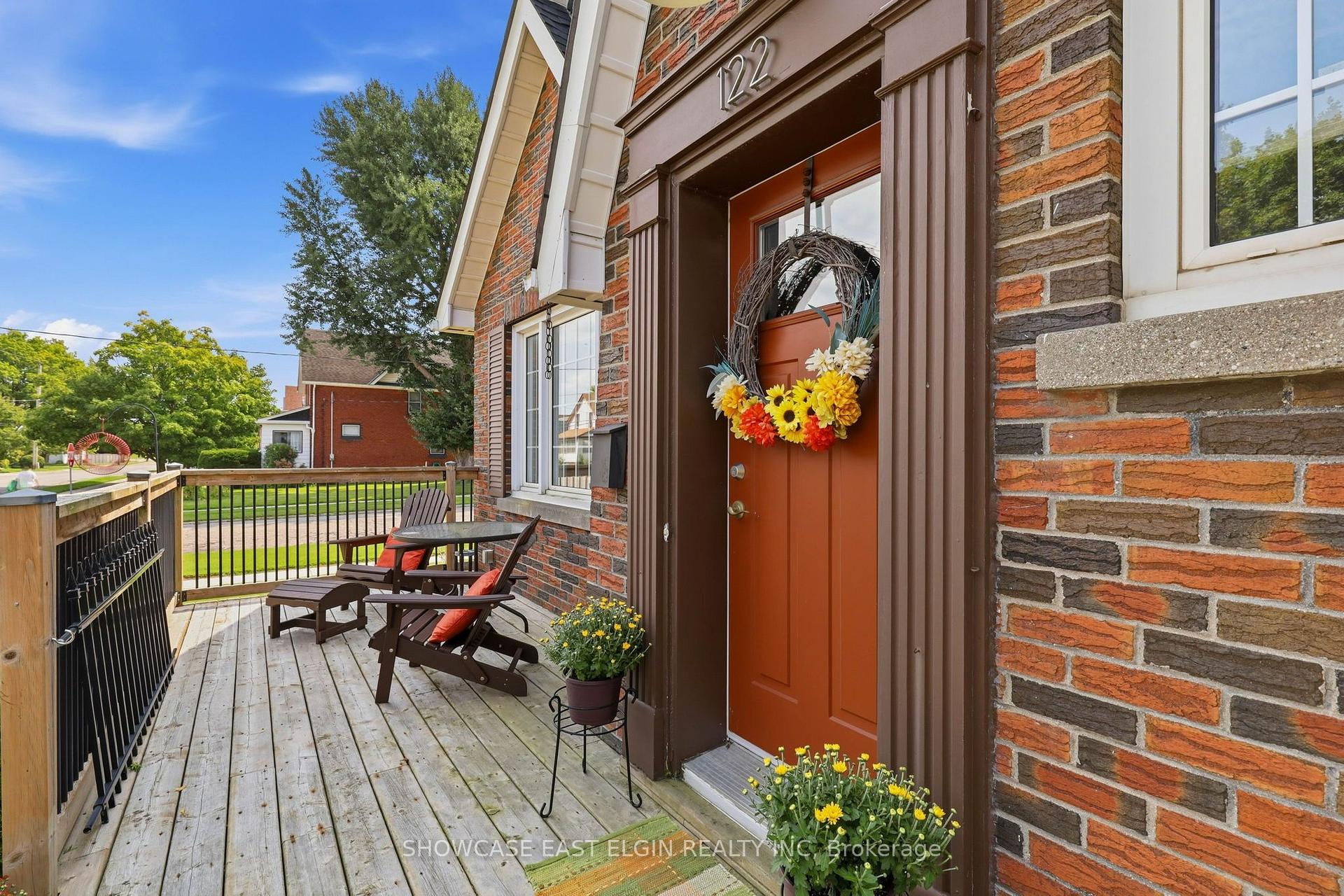 Photo 3 of 122 Redan Street, St. Thomas — HOMEH