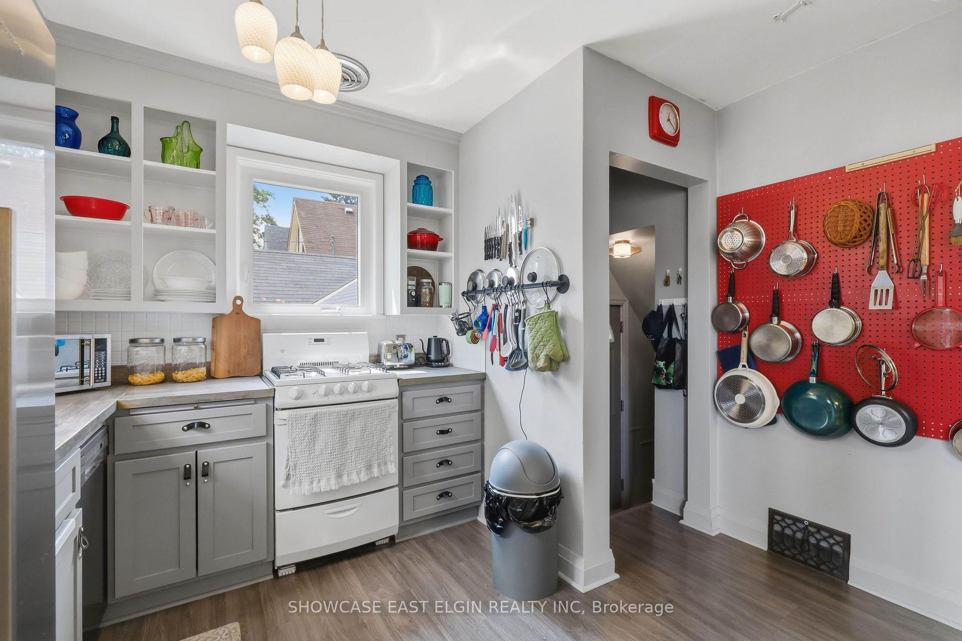 Photo 13 of 122 Redan Street, St. Thomas — HOMEH