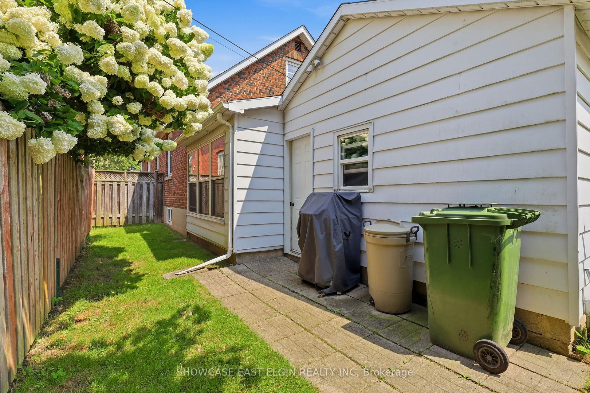 Photo 39 of 122 Redan Street, St. Thomas — HOMEH