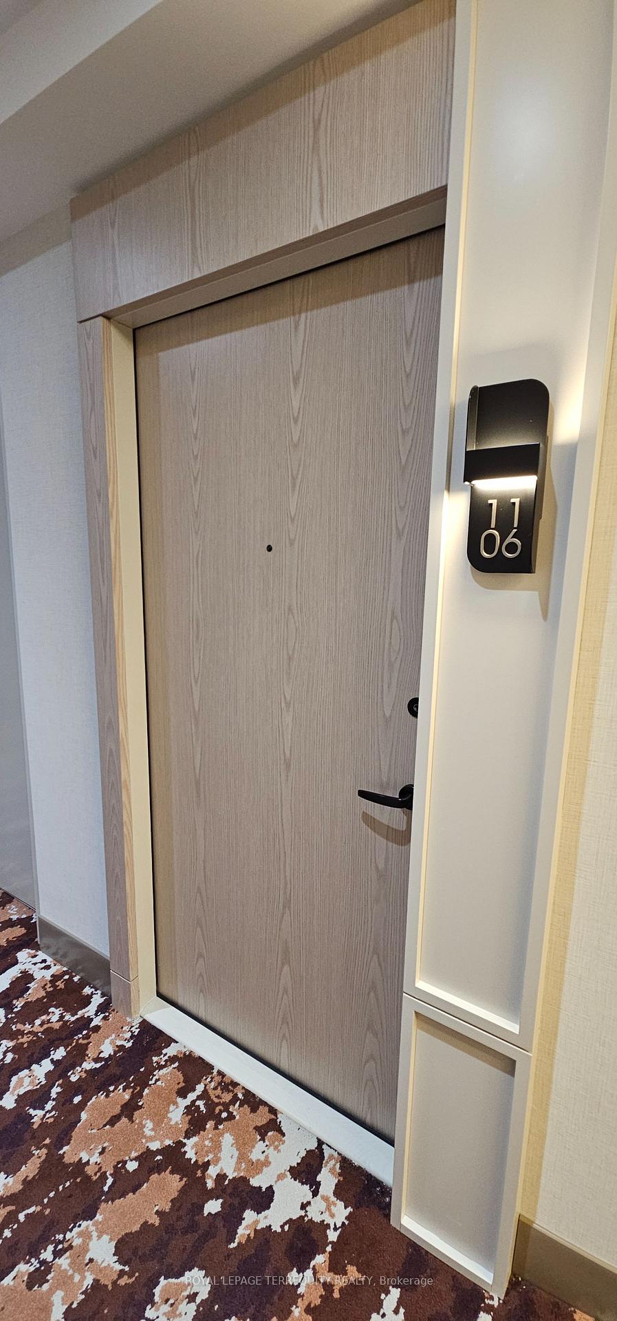 Front of Unit 1106, 10 Inn On The Park Drive