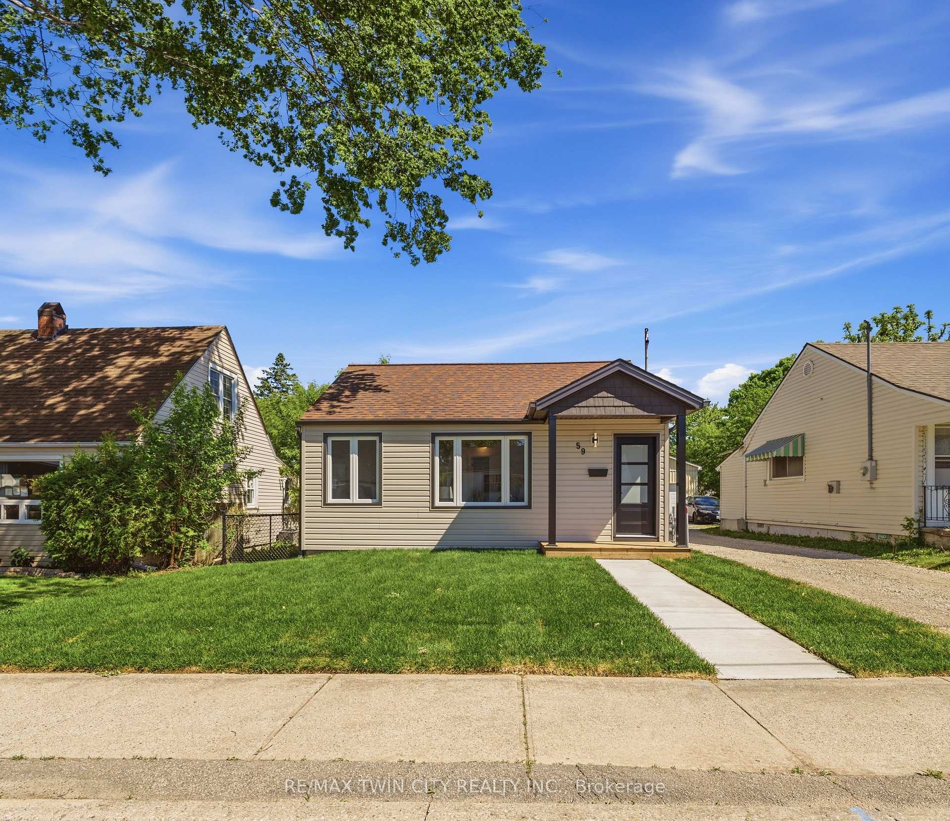 Front of 59 Salisbury Avenue