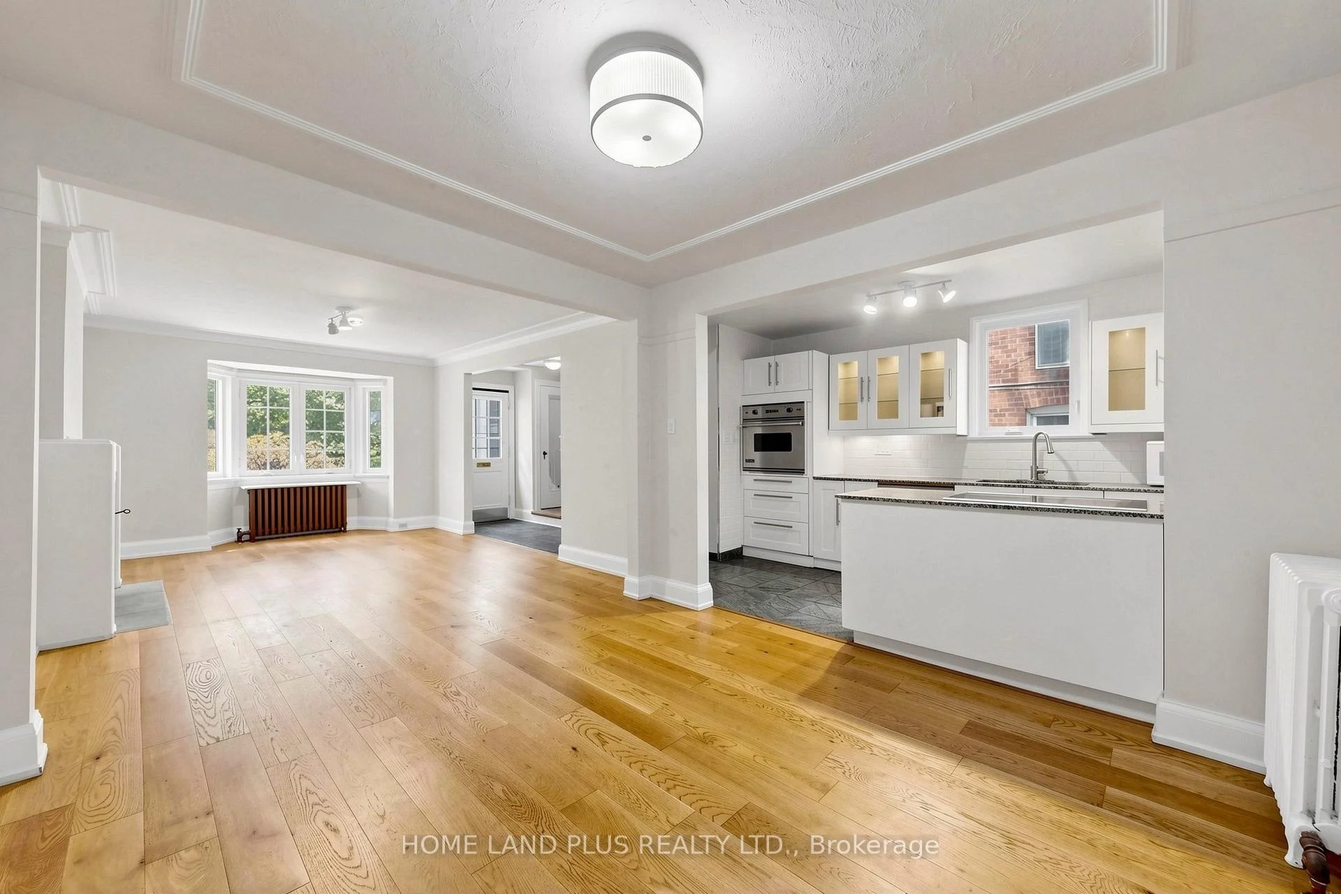 Photo 9 of 57 Mann Avenue, Toronto, Mount Pleasant East — HOMEH