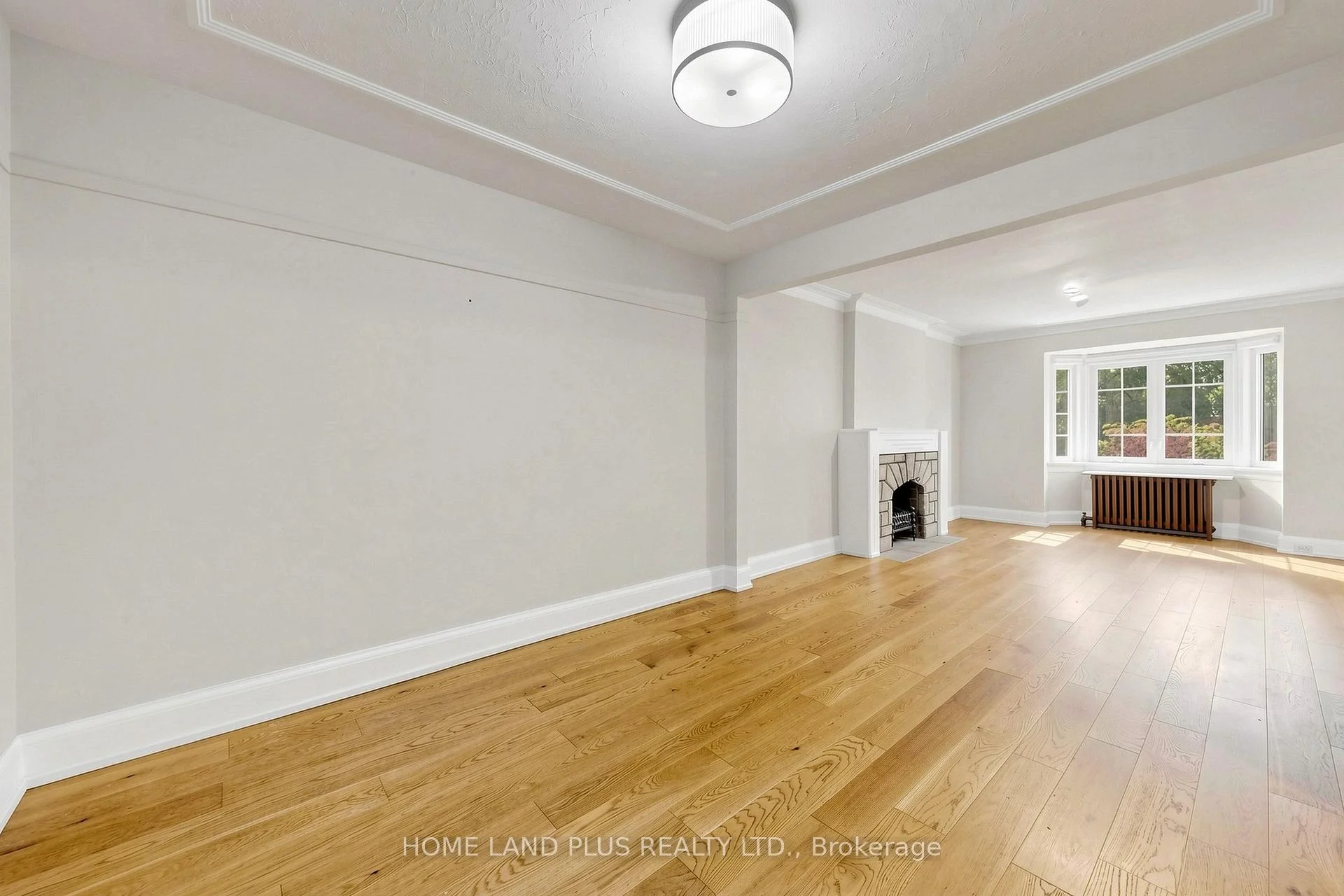 Photo 10 of 57 Mann Avenue, Toronto, Mount Pleasant East — HOMEH