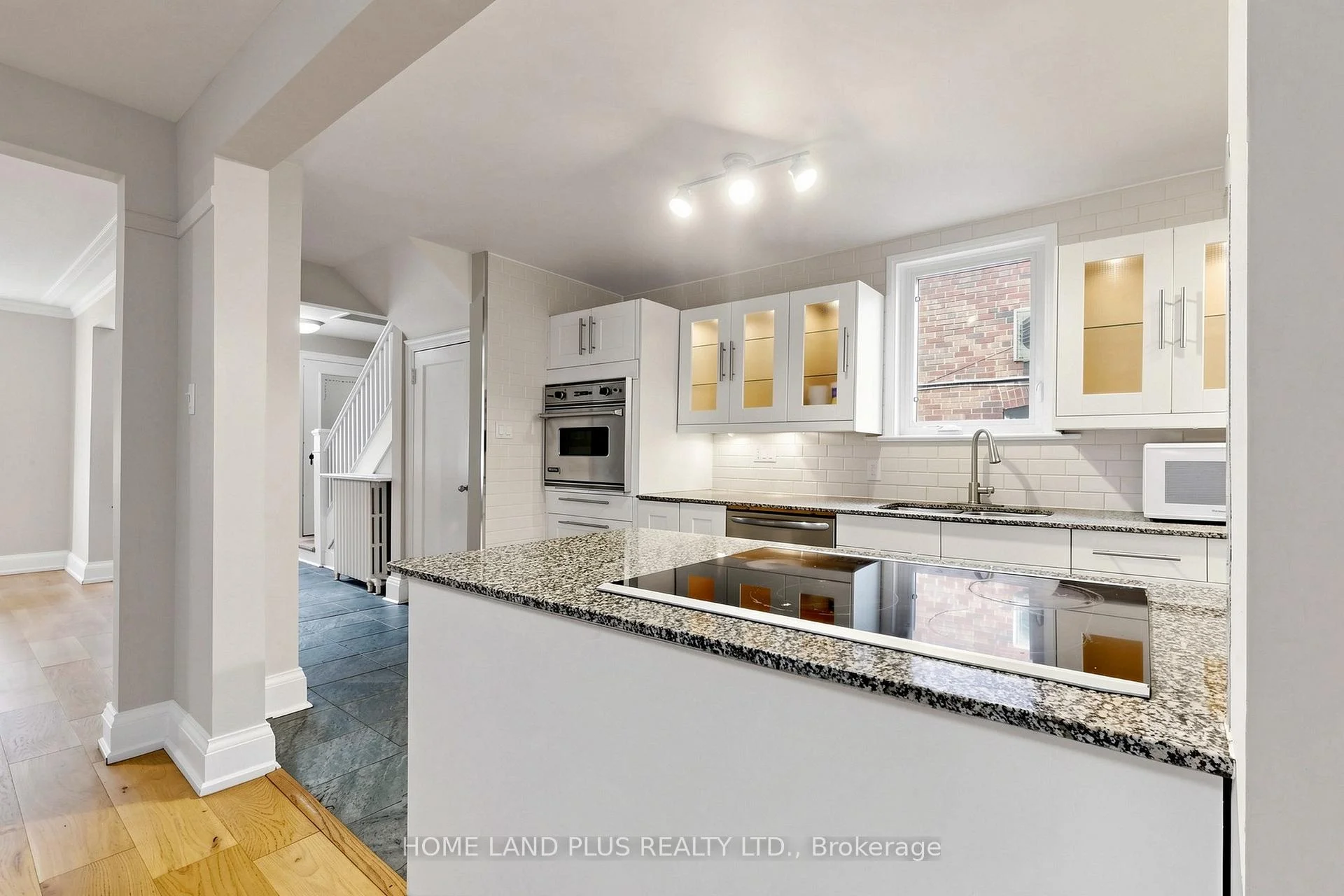 Photo 15 of 57 Mann Avenue, Toronto, Mount Pleasant East — HOMEH