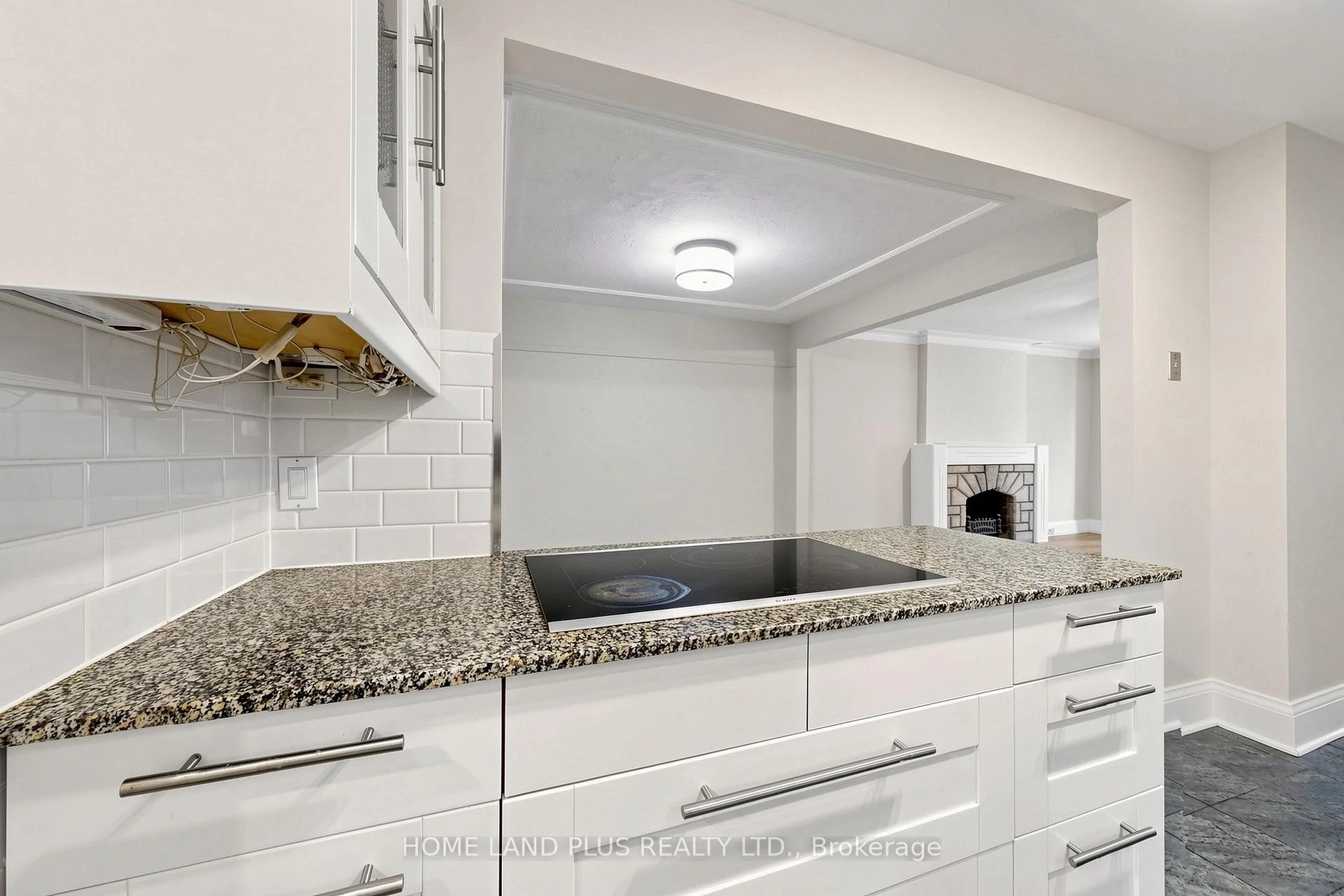 Photo 18 of 57 Mann Avenue, Toronto, Mount Pleasant East — HOMEH