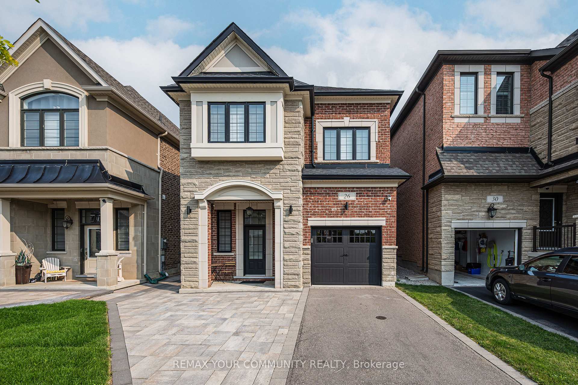 Photo 1 of 26 Faust Ridge, Vaughan, Kleinburg — HOMEH