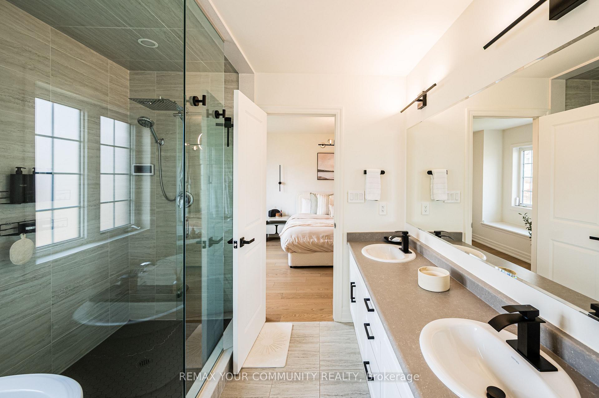 Photo 25 of 26 Faust Ridge, Vaughan, Kleinburg — HOMEH