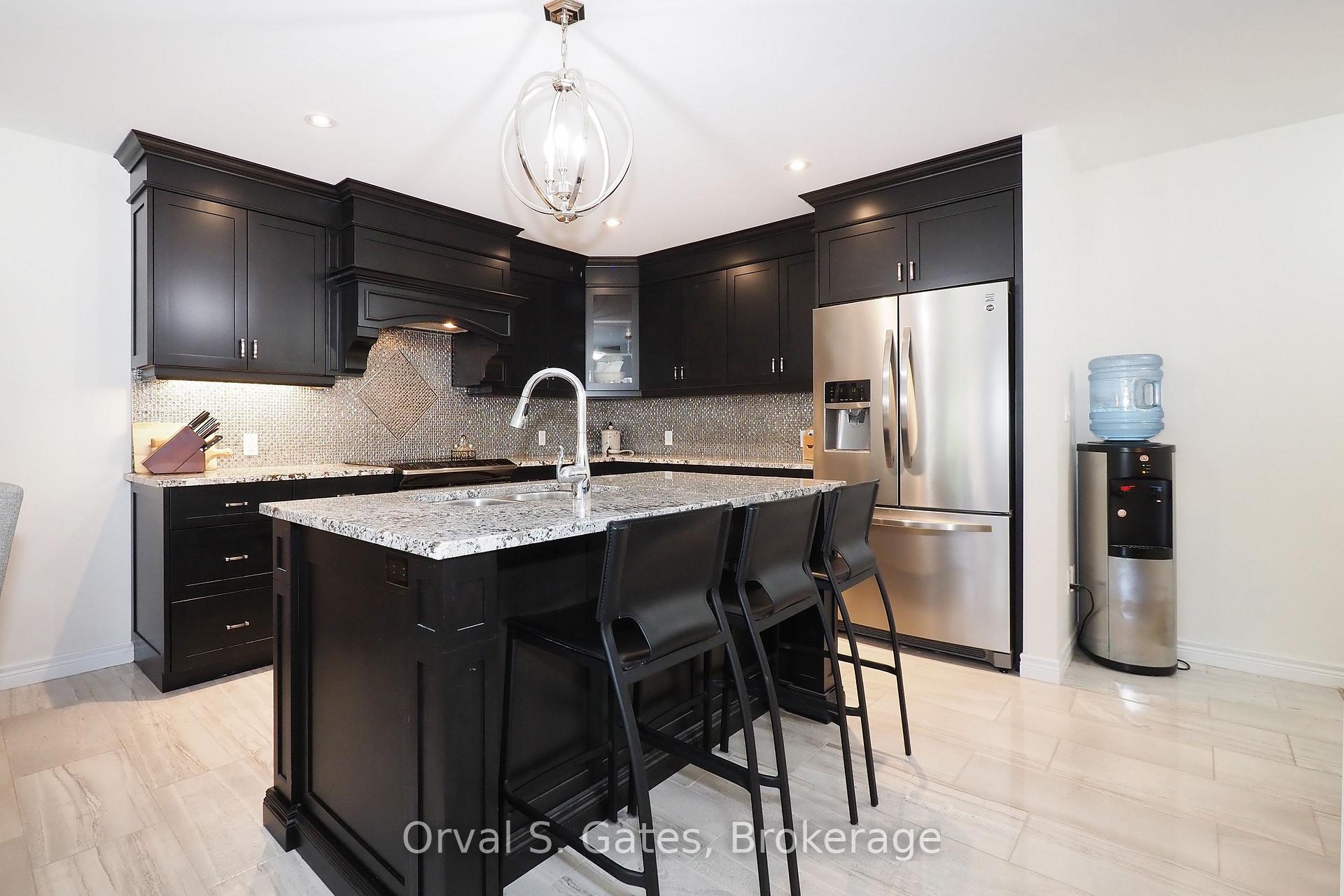 Photo 6 of 31 Juniper Street, Guelph/Eramosa, Rockwood — HOMEH