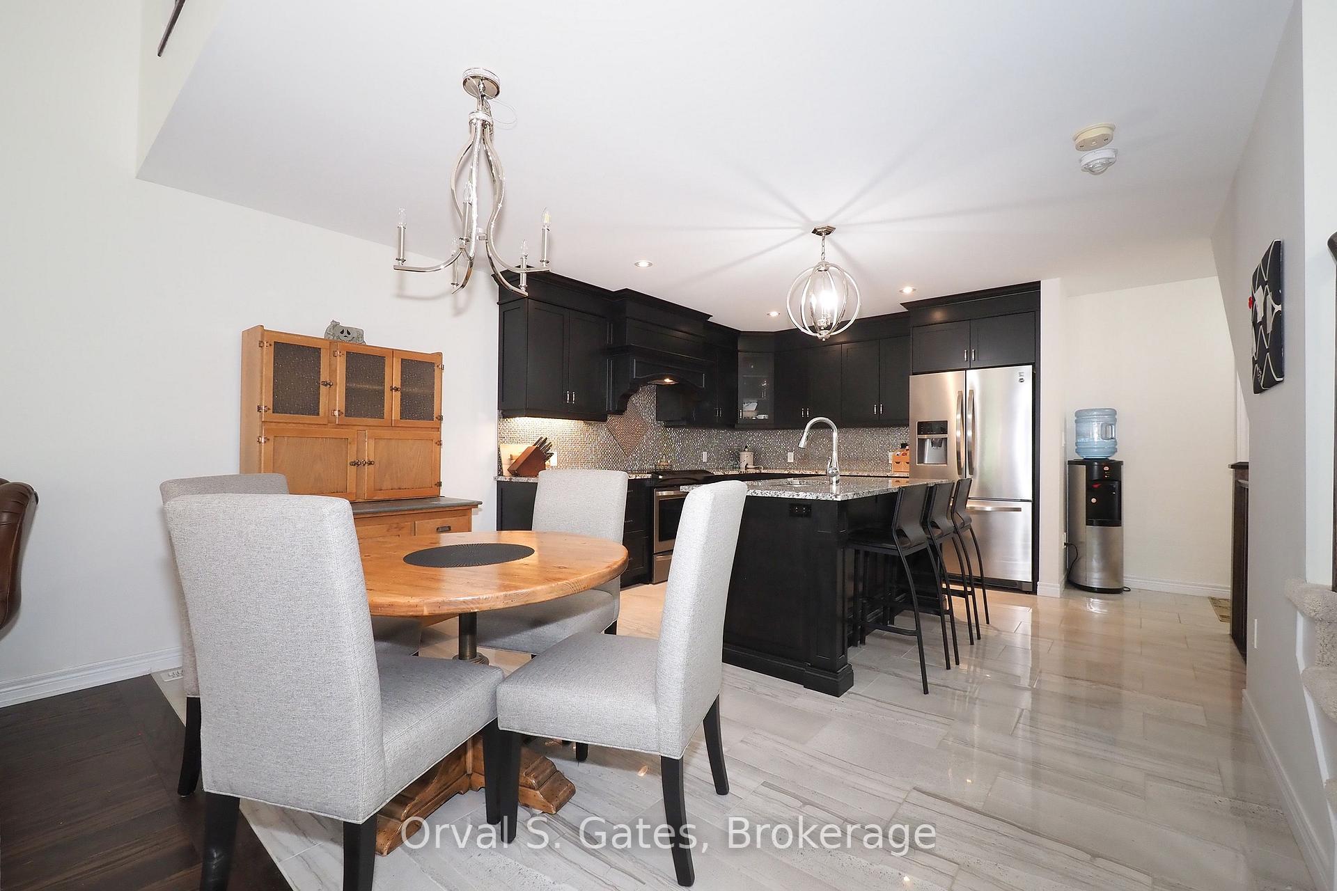 Photo 13 of 31 Juniper Street, Guelph/Eramosa, Rockwood — HOMEH