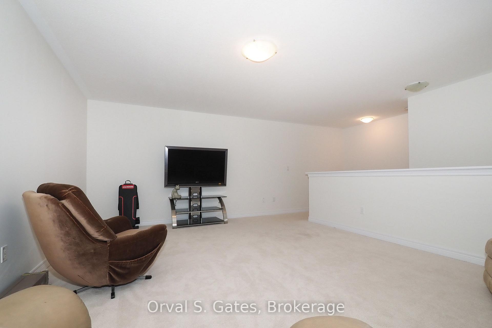 Photo 21 of 31 Juniper Street, Guelph/Eramosa, Rockwood — HOMEH