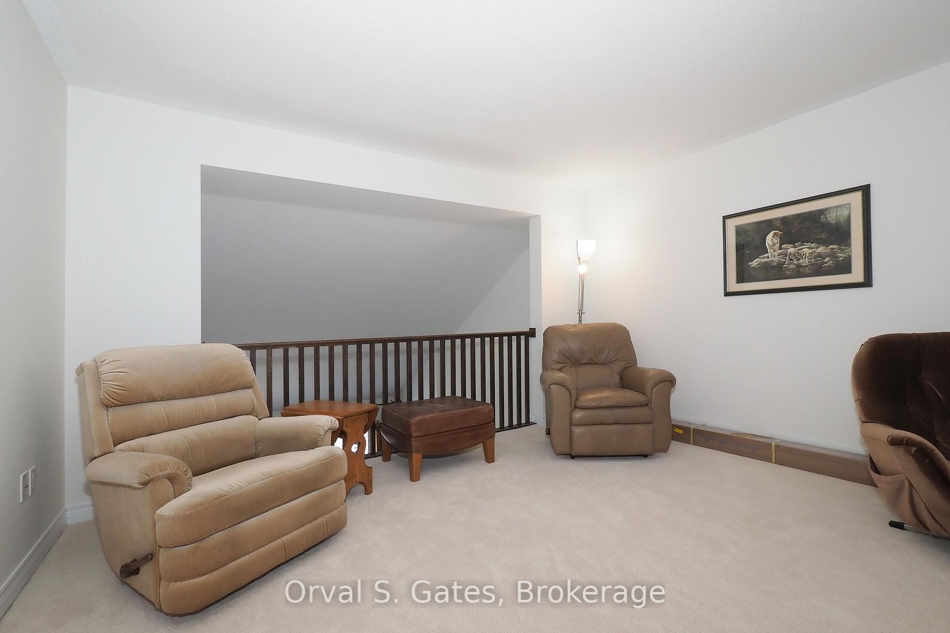 Photo 23 of 31 Juniper Street, Guelph/Eramosa, Rockwood — HOMEH