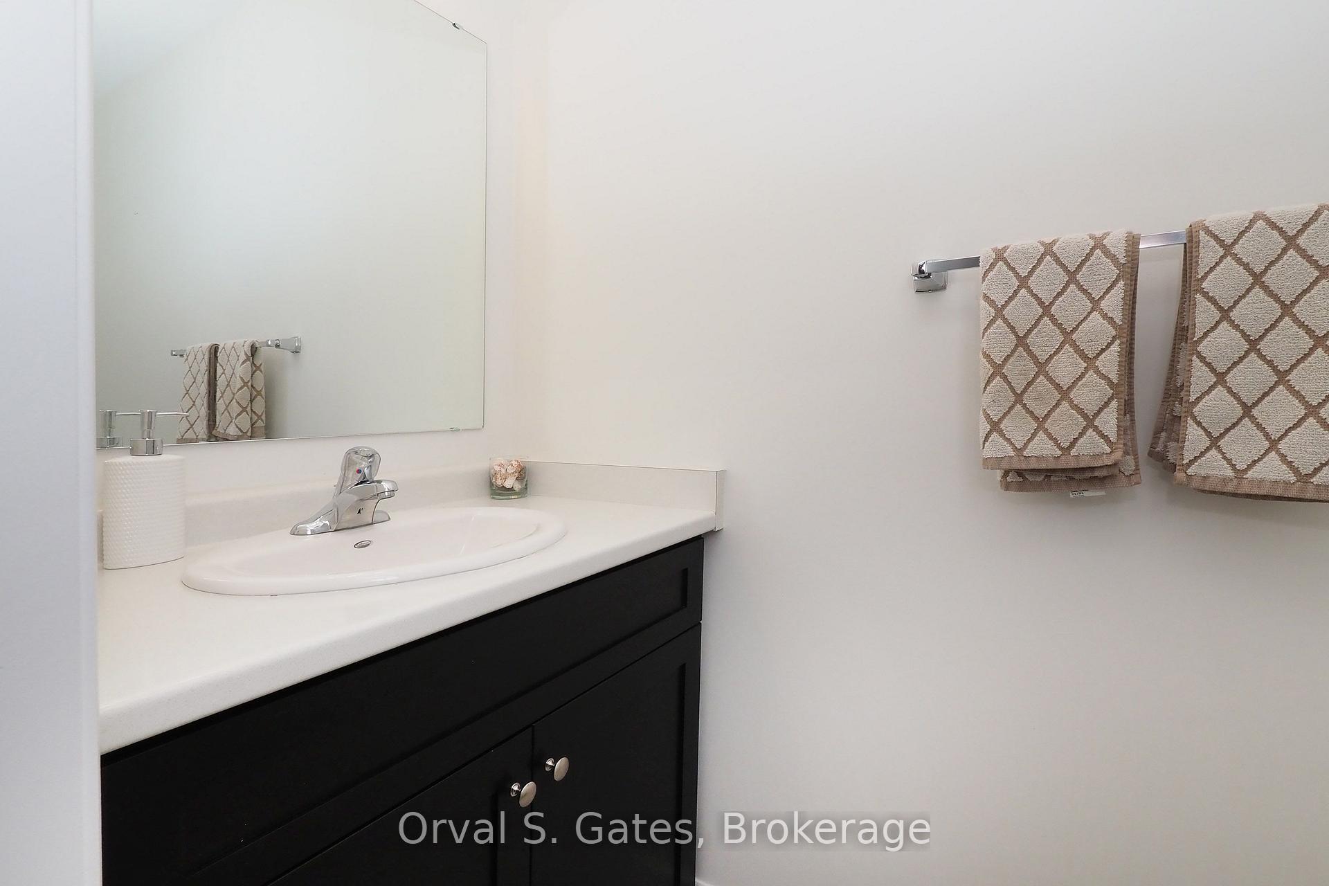 Photo 26 of 31 Juniper Street, Guelph/Eramosa, Rockwood — HOMEH
