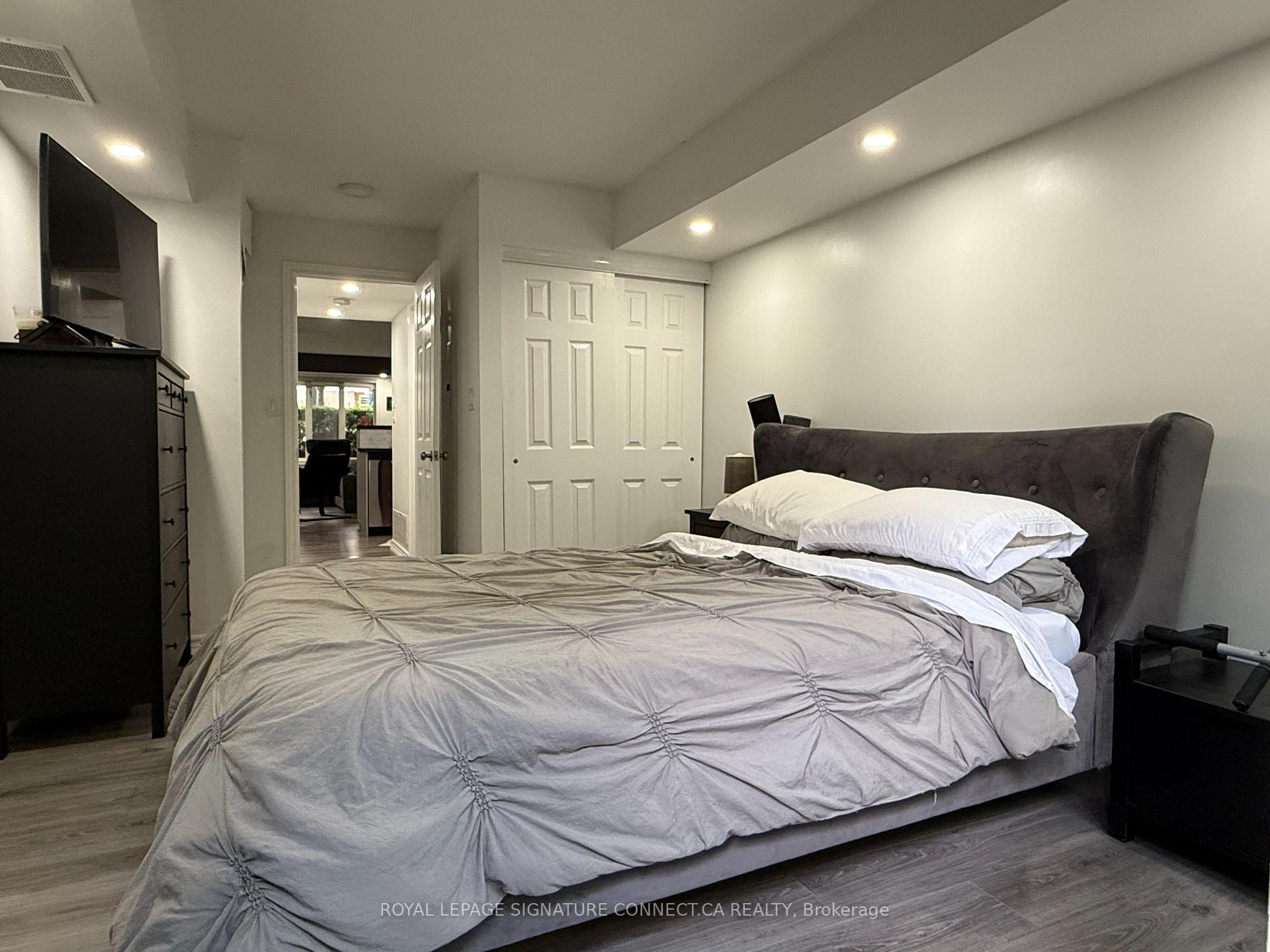 Photo 14 of Unit TH39, 208 Niagara Street, Toronto, Niagara — HOMEH