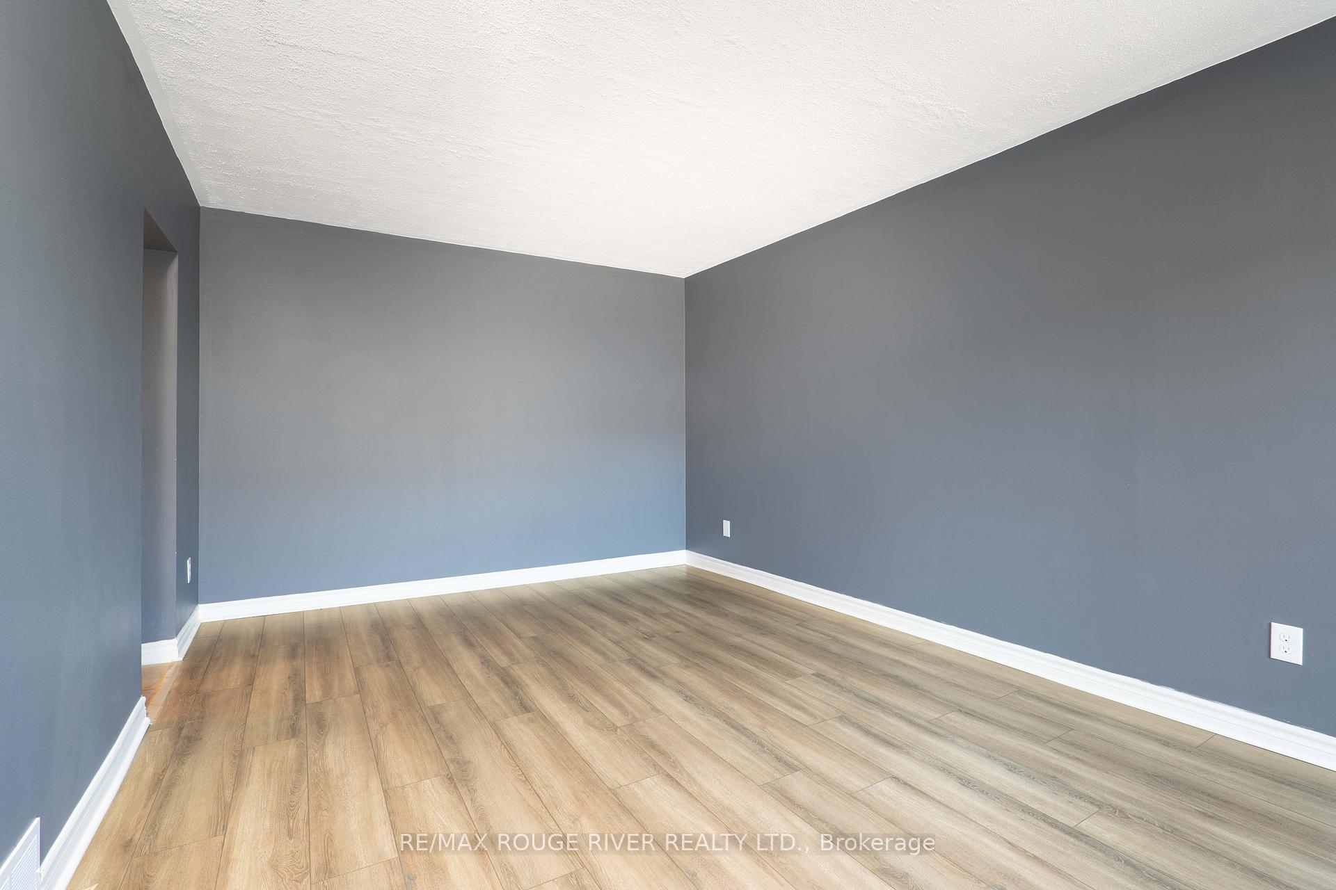 Photo 9 of Unit 27, 925 Bayly Street, Pickering, West Shore — HOMEH