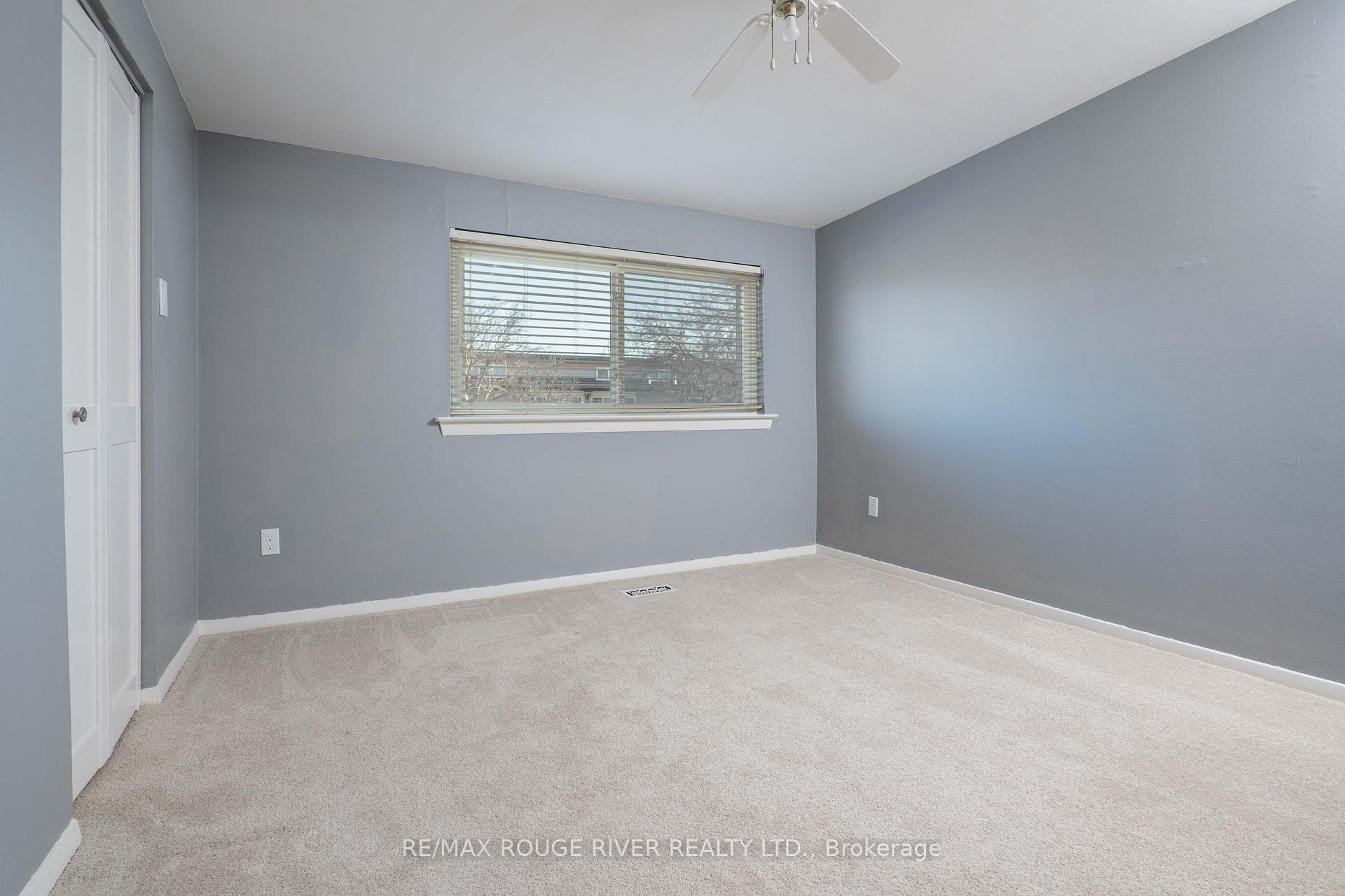 Photo 12 of Unit 27, 925 Bayly Street, Pickering, West Shore — HOMEH