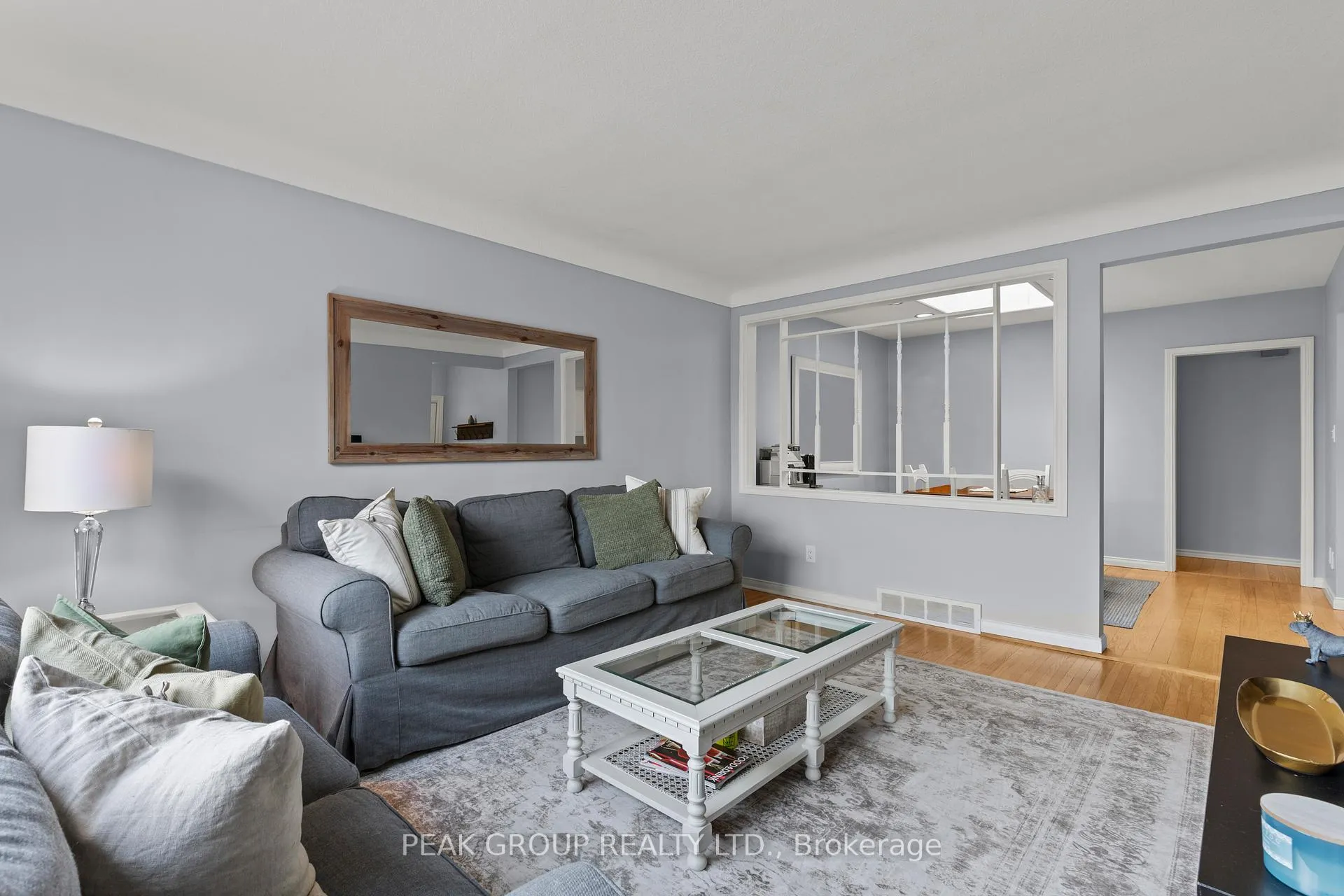 Photo 6 of 8 Holden Street, St. Catharines, Fairview — HOMEH