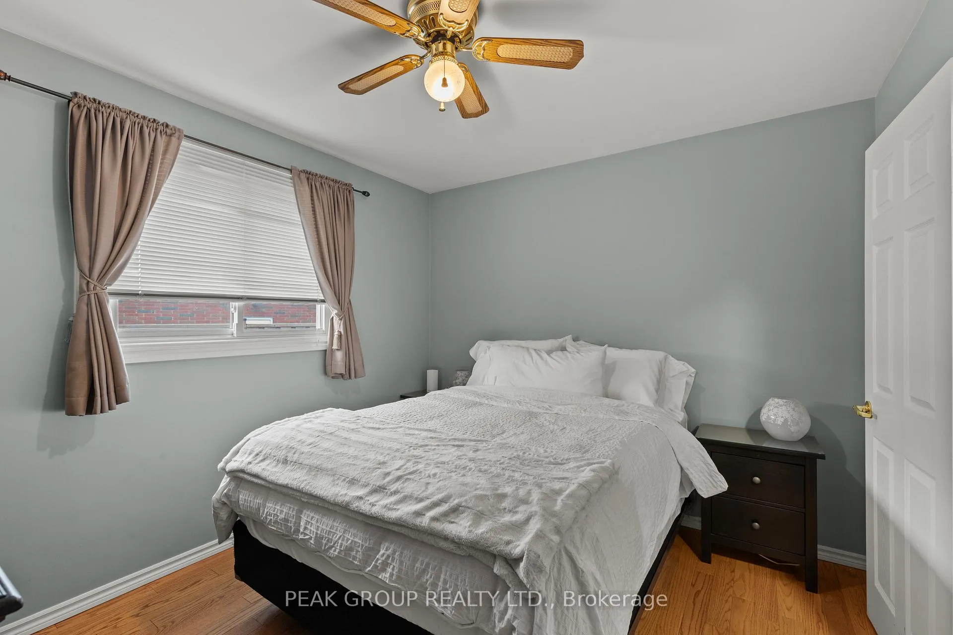 Photo 15 of 8 Holden Street, St. Catharines, Fairview — HOMEH