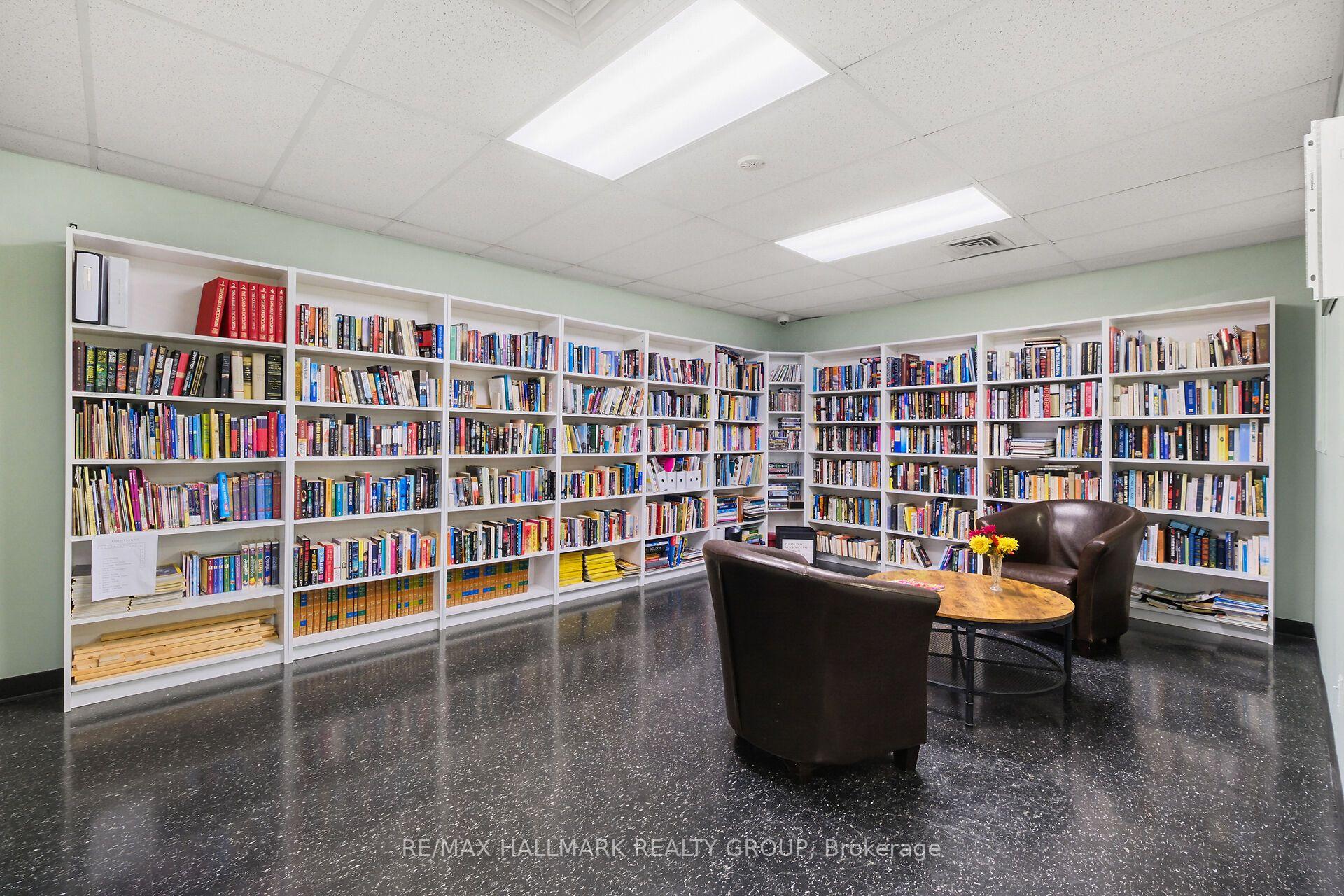 Photo 6 of Unit 210, 900 Dynes Road, Ottawa, Carleton Square — HOMEH