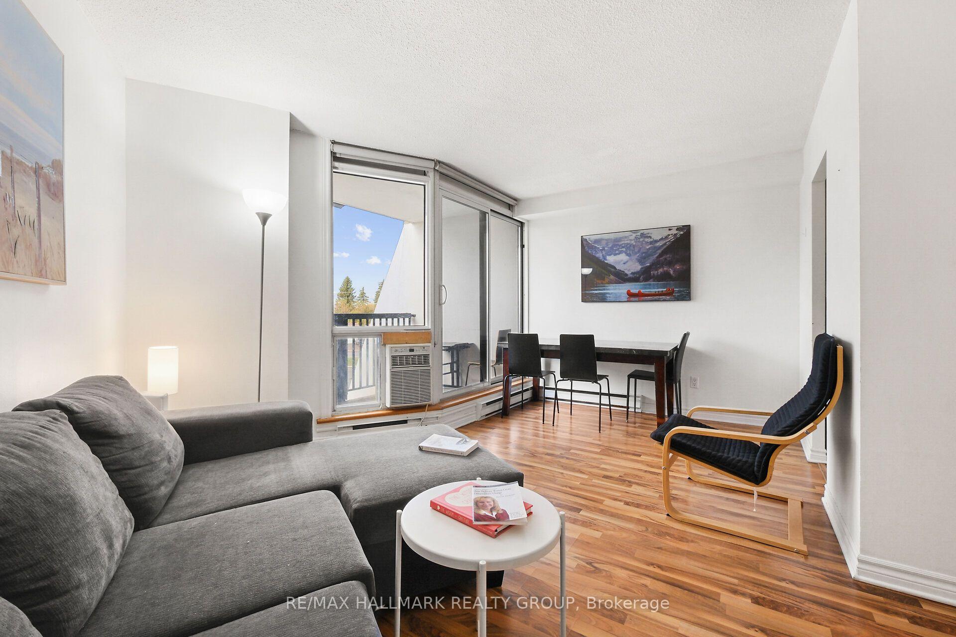 Photo 12 of Unit 210, 900 Dynes Road, Ottawa, Carleton Square — HOMEH