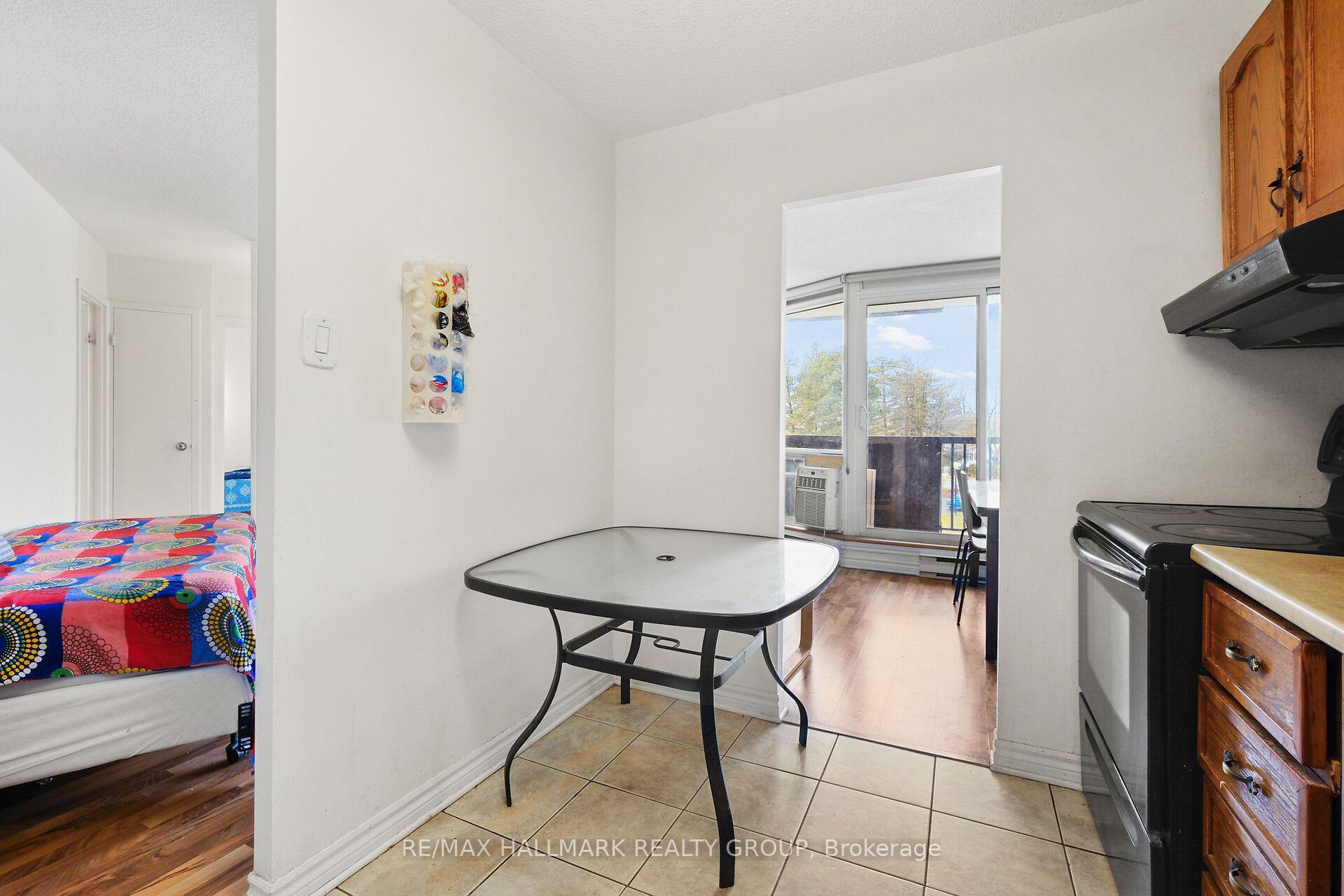 Photo 22 of Unit 210, 900 Dynes Road, Ottawa, Carleton Square — HOMEH