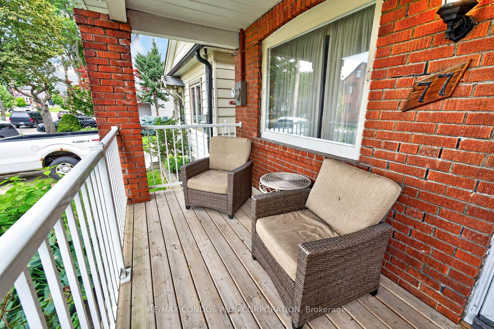 Photo 3 of 77 Fifth Street, Etobicoke, New Toronto — HOMEH