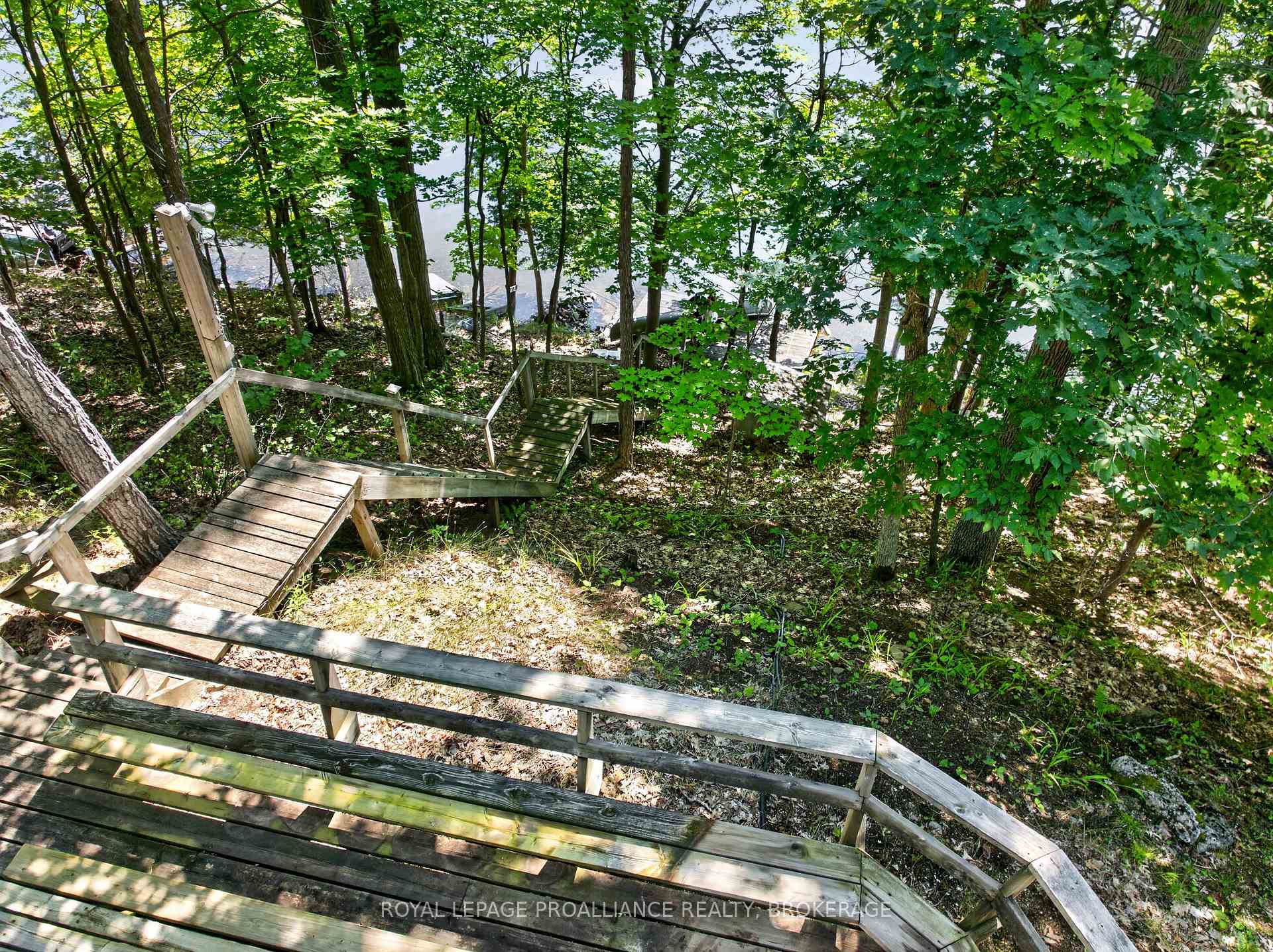 Photo 14 of 20 Porcupine Island, Frontenac, Frontenac South — HOMEH