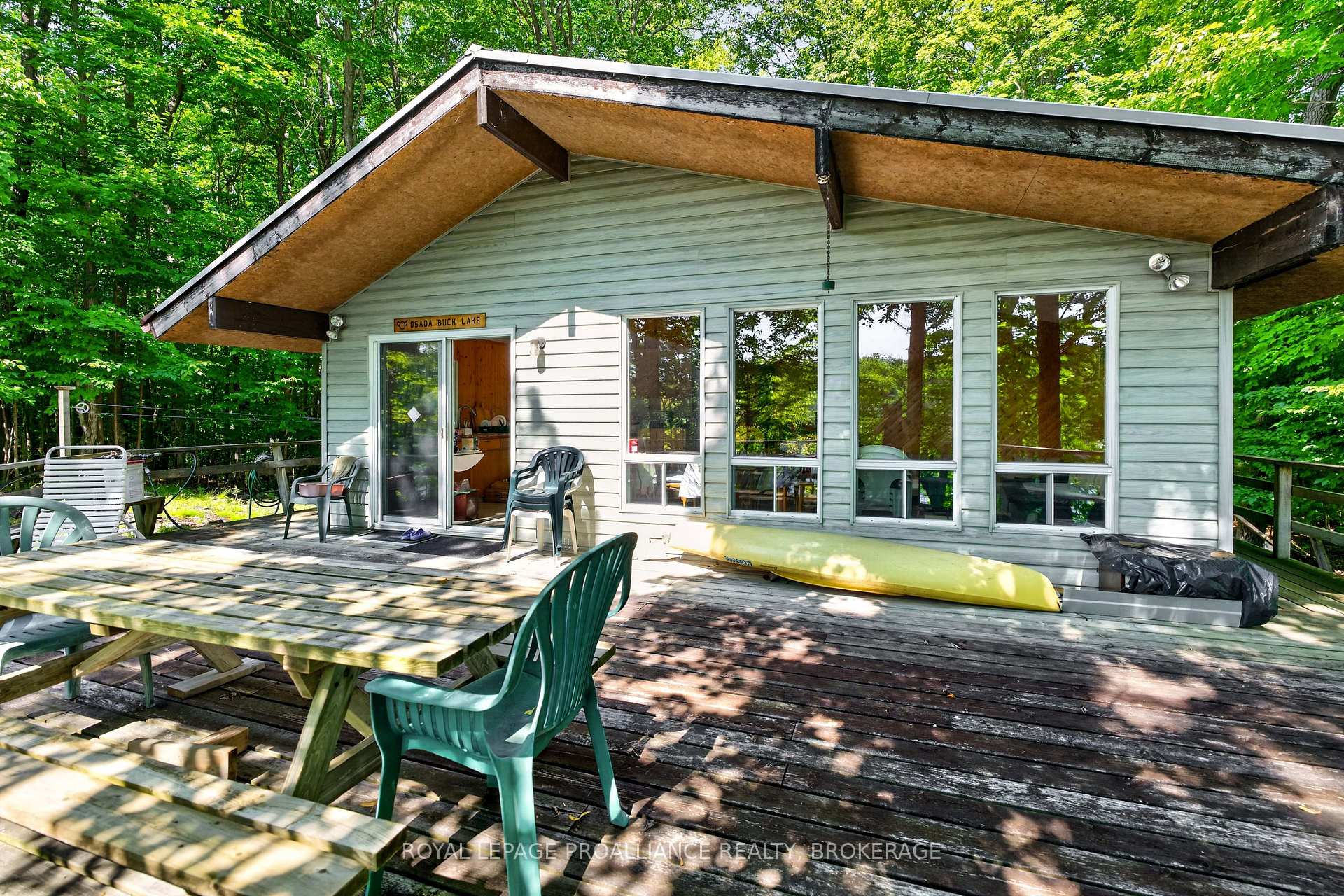 Photo 16 of 20 Porcupine Island, Frontenac, Frontenac South — HOMEH