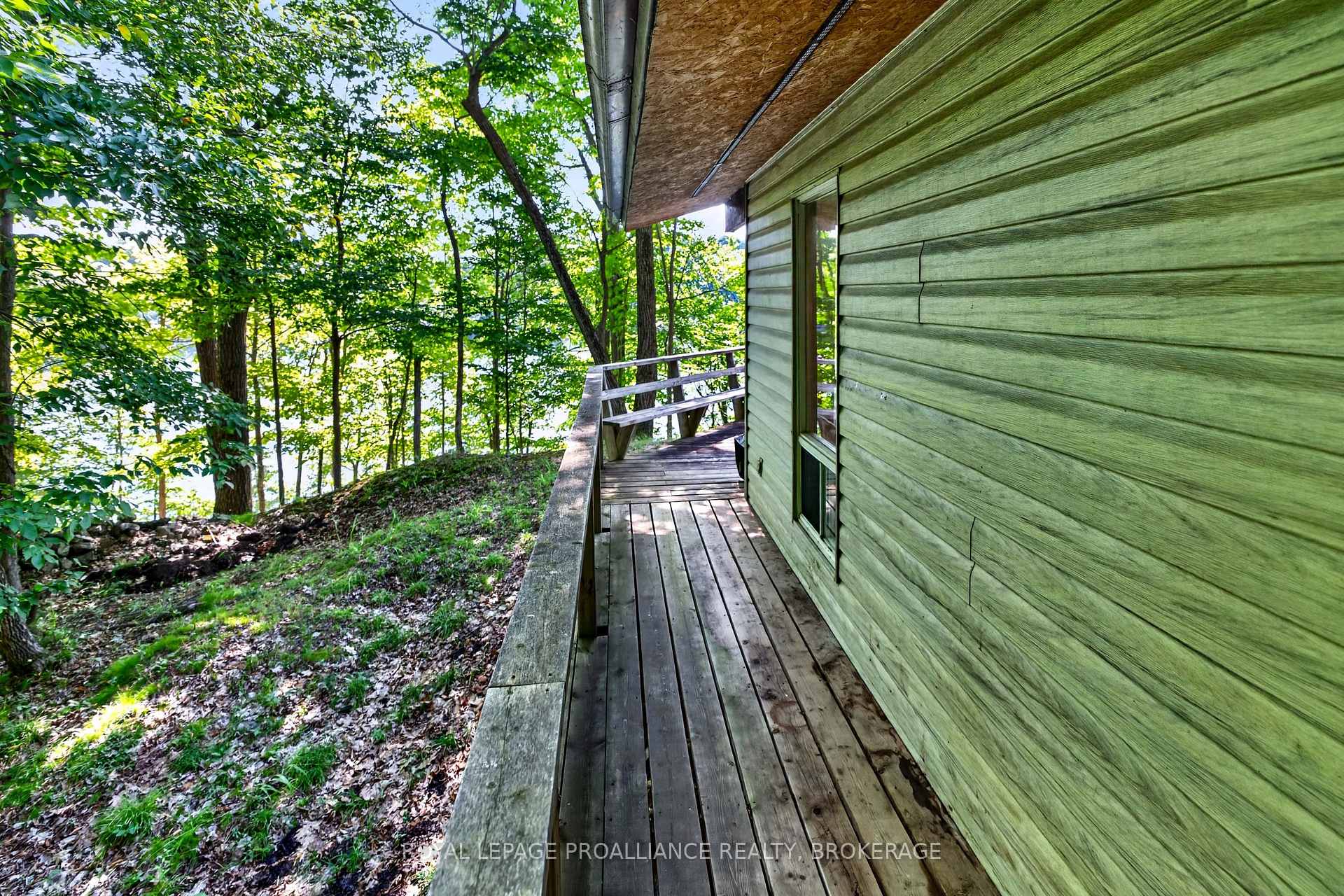 Photo 43 of 20 Porcupine Island, Frontenac, Frontenac South — HOMEH