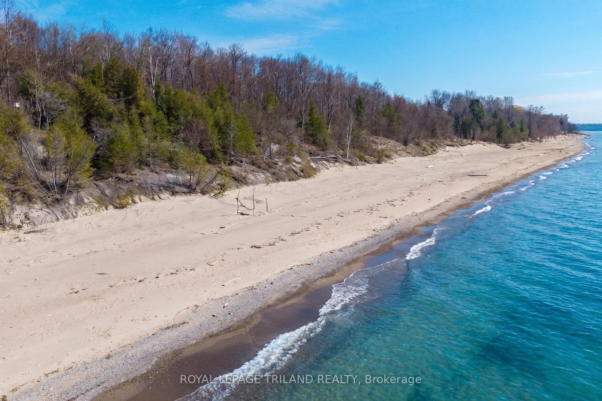 Photo 8 of 33714 Pavilion Road, Bluewater, Stanley — HOMEH