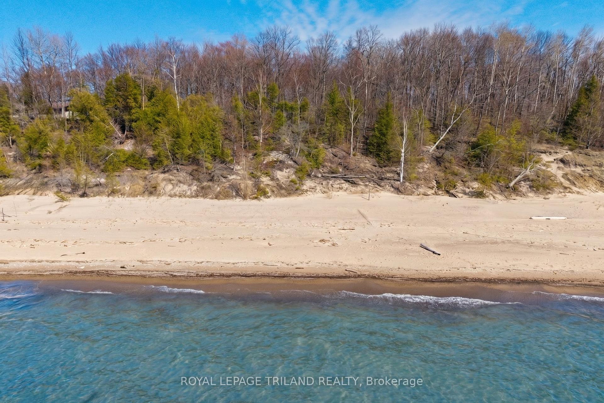 Photo 10 of 33714 Pavilion Road, Bluewater, Stanley — HOMEH