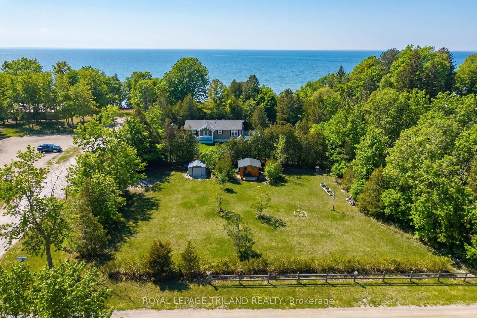 Photo 14 of 33714 Pavilion Road, Bluewater, Stanley — HOMEH