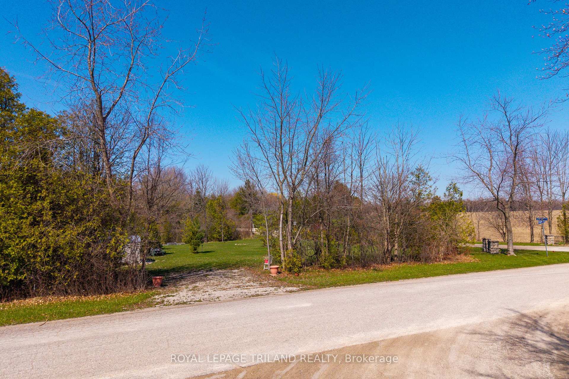 Photo 15 of 33714 Pavilion Road, Bluewater, Stanley — HOMEH