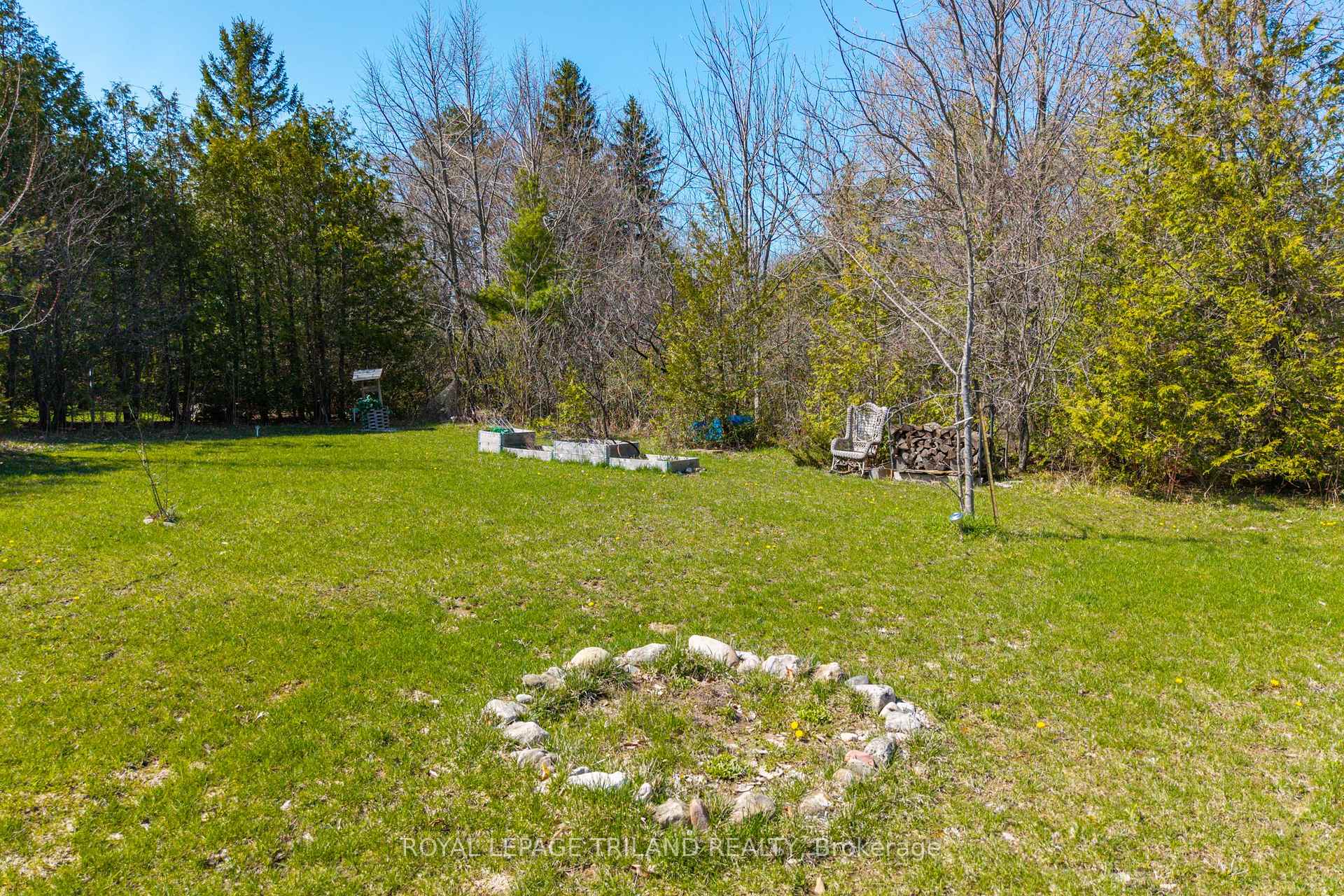 Photo 22 of 33714 Pavilion Road, Bluewater, Stanley — HOMEH