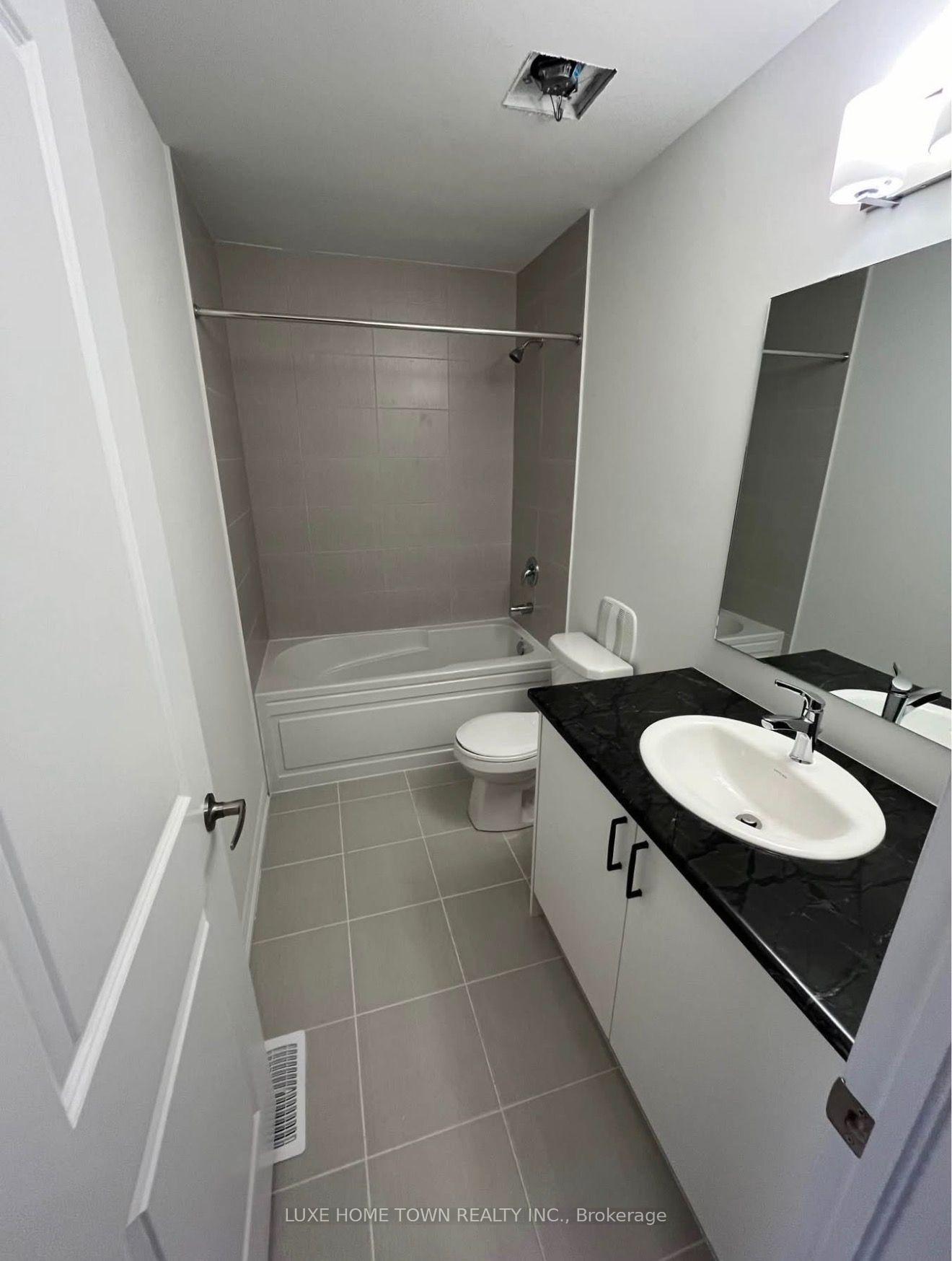 Photo 9 of 203 Farley Road, Centre Wellington, Fergus — HOMEH
