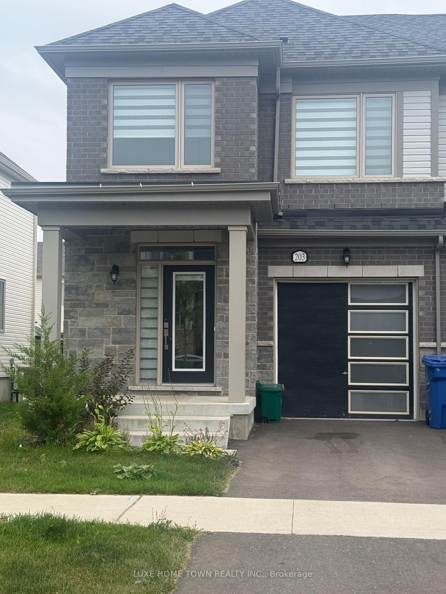 Photo 2 of 203 Farley Road, Centre Wellington, Fergus — HOMEH