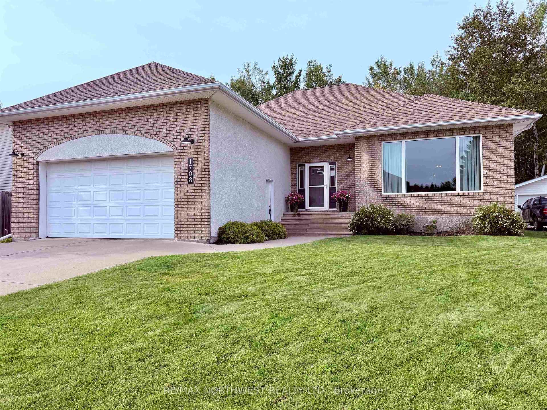 Photo 1 of 1708 Lyndy Place, Fort Frances, TB-401 — HOMEH
