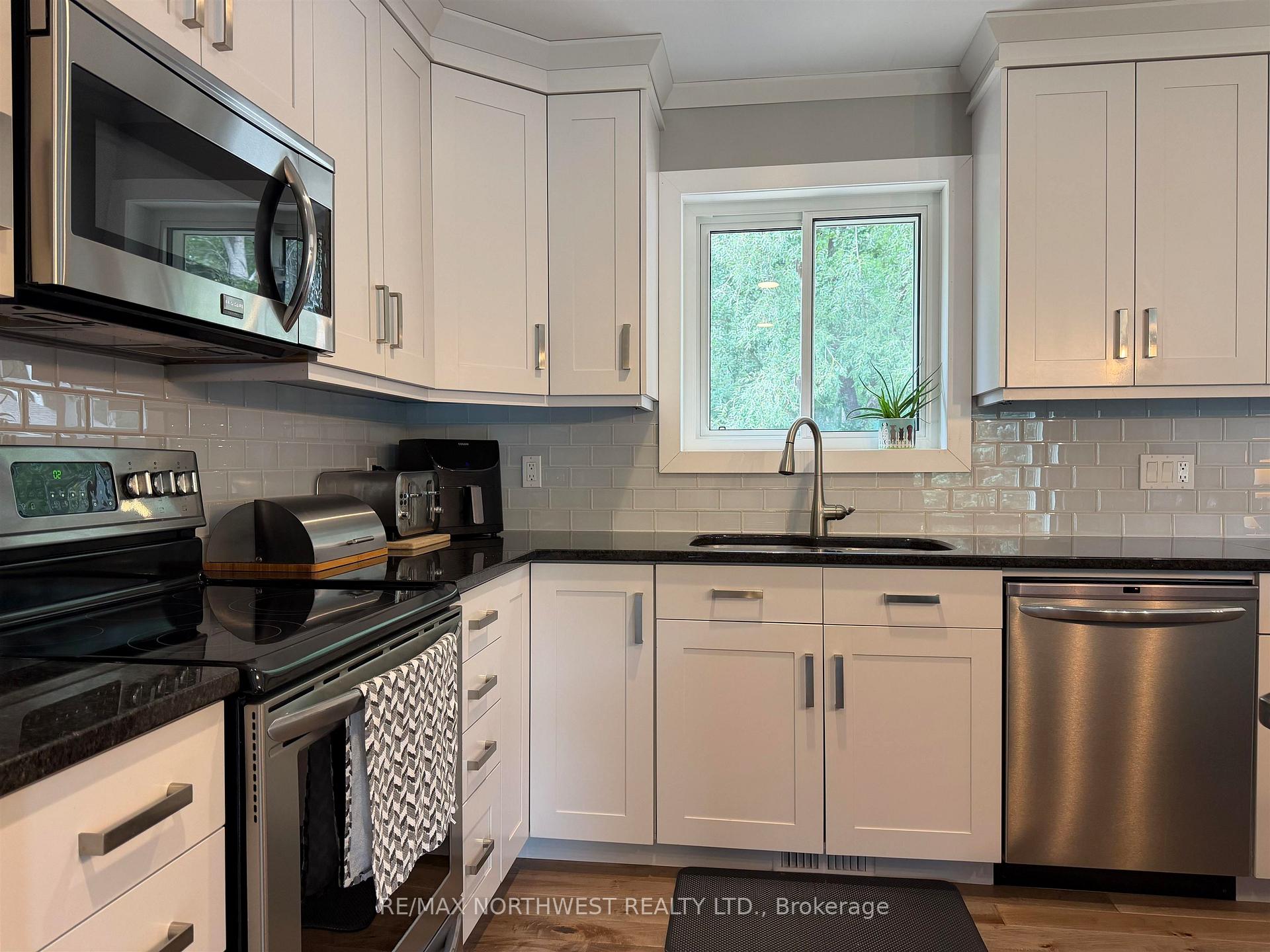 Photo 10 of 1708 Lyndy Place, Fort Frances, TB-401 — HOMEH