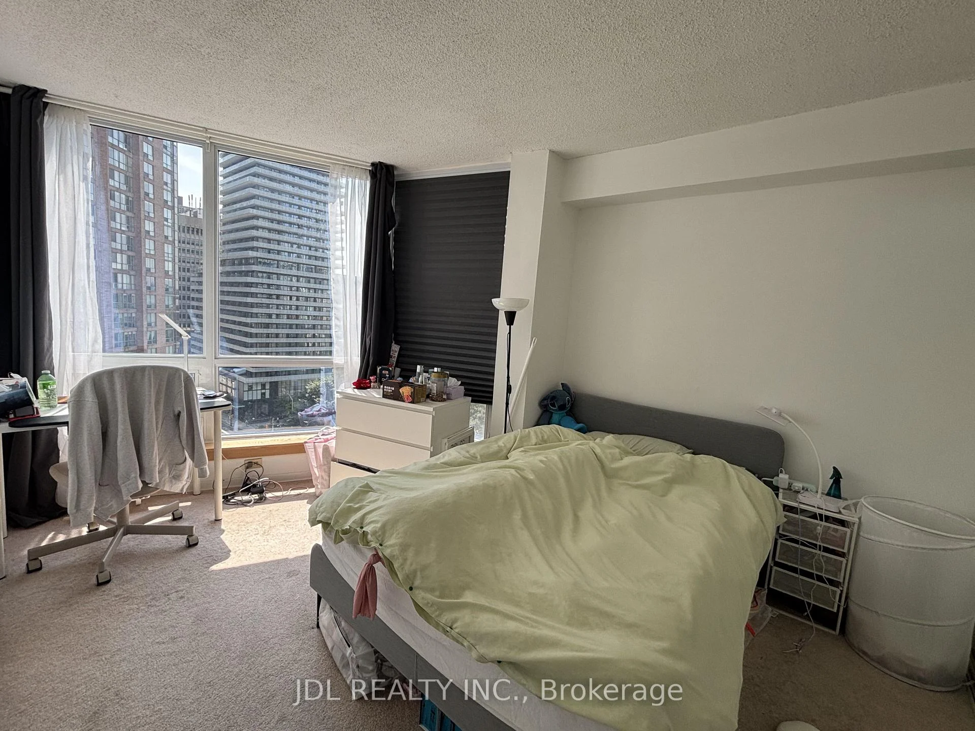 Photo 5 of Unit 1409, 1055 Bay Street, Toronto, Bay Street Corridor — HOMEH