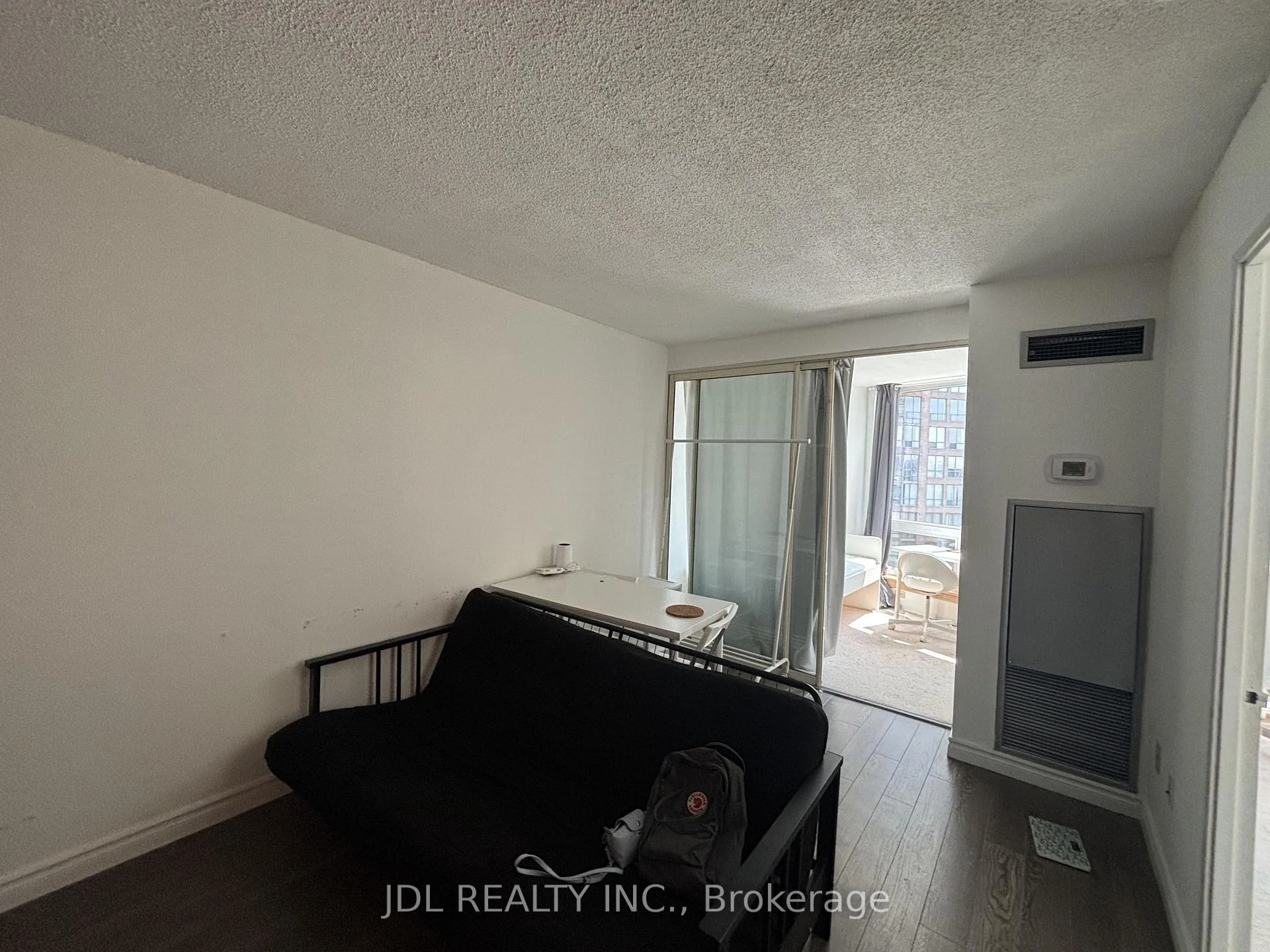 Photo 14 of Unit 1409, 1055 Bay Street, Toronto, Bay Street Corridor — HOMEH
