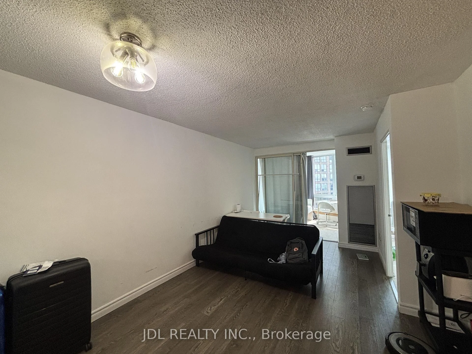 Photo 19 of Unit 1409, 1055 Bay Street, Toronto, Bay Street Corridor — HOMEH