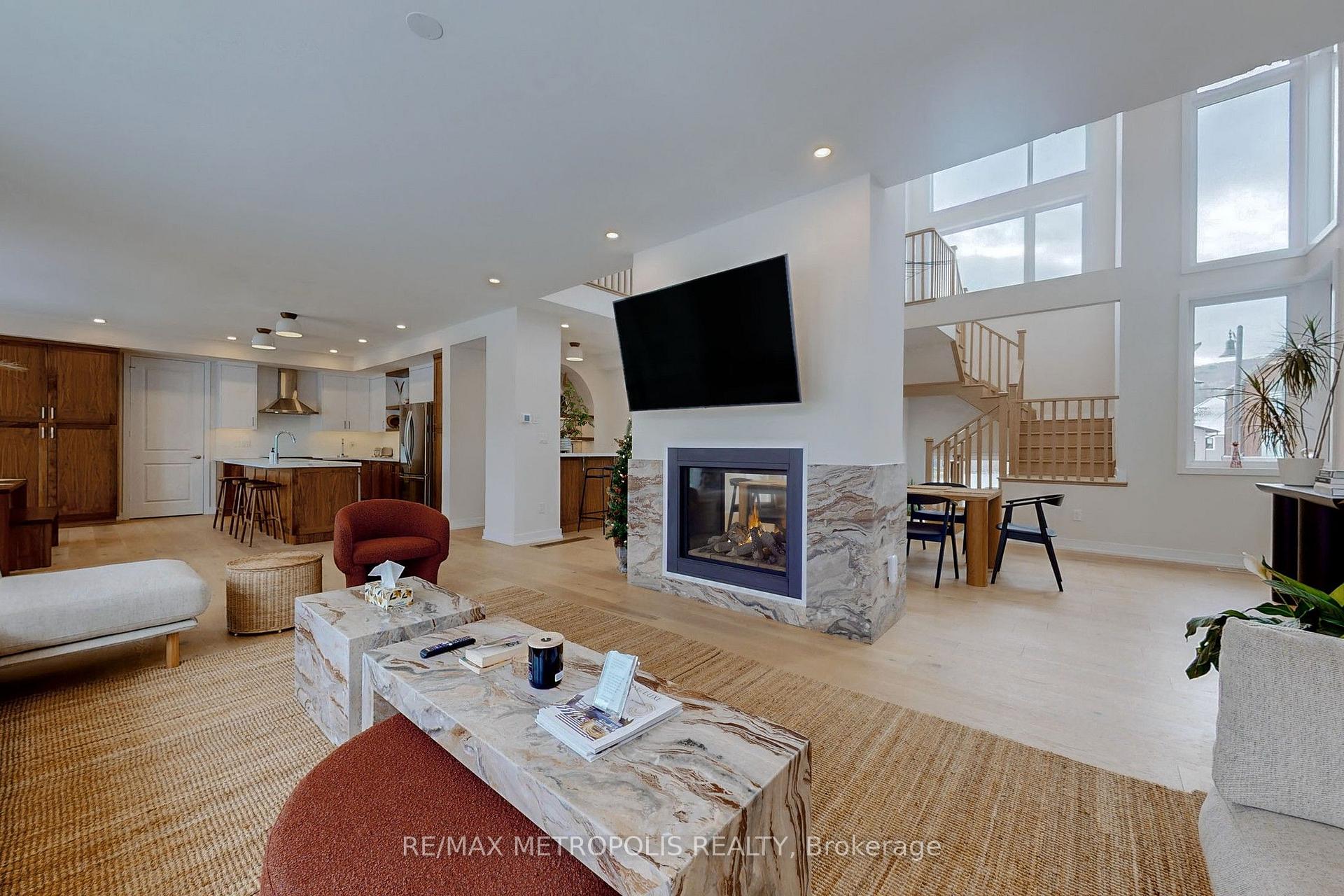 Photo 3 of 104 Stoneleigh Drive, Blue Mountains — HOMEH