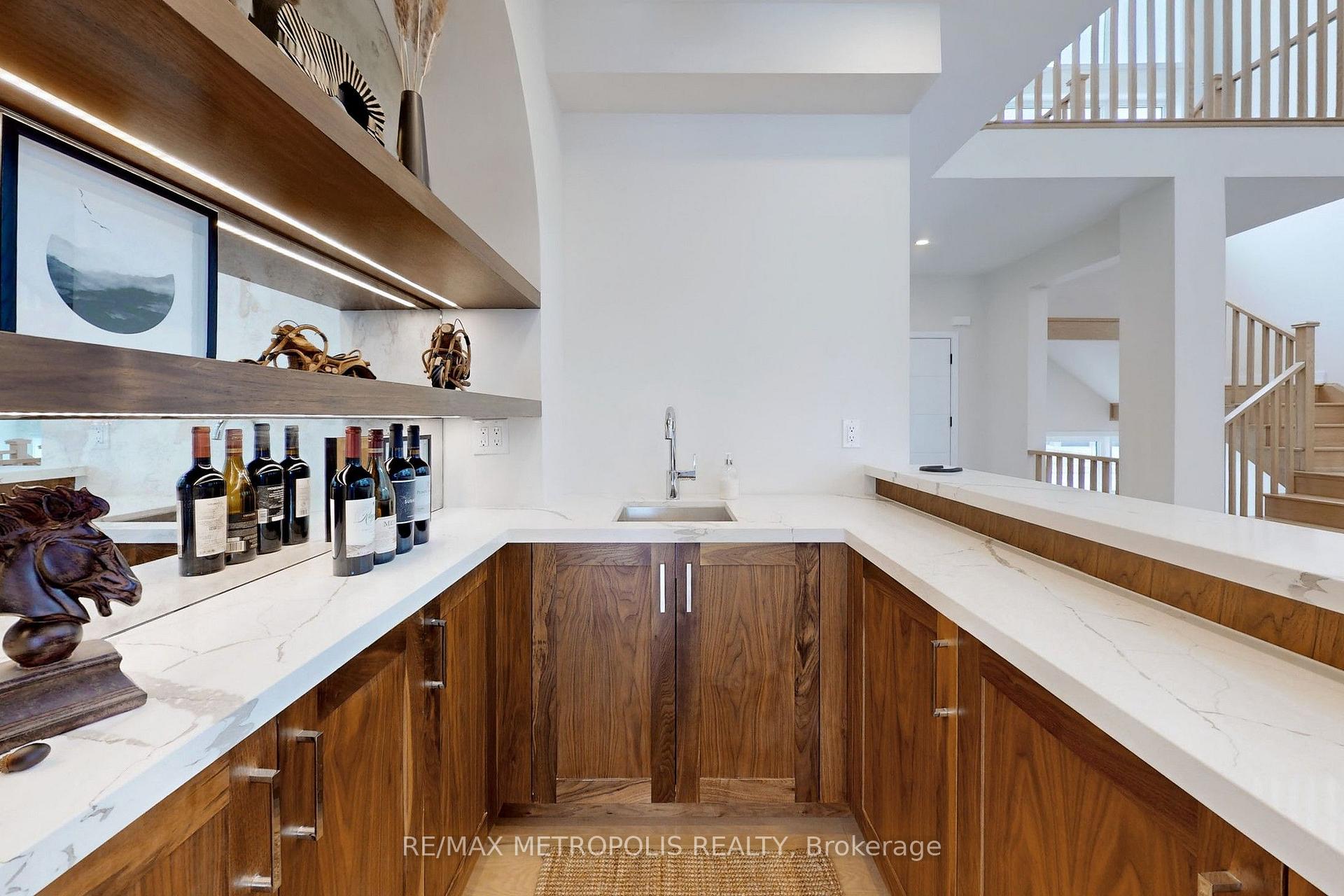 Photo 10 of 104 Stoneleigh Drive, Blue Mountains — HOMEH