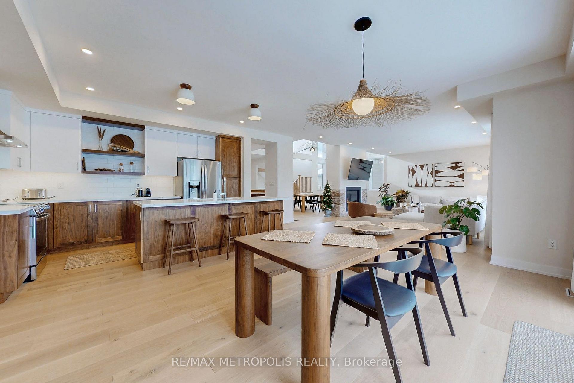 Photo 15 of 104 Stoneleigh Drive, Blue Mountains — HOMEH