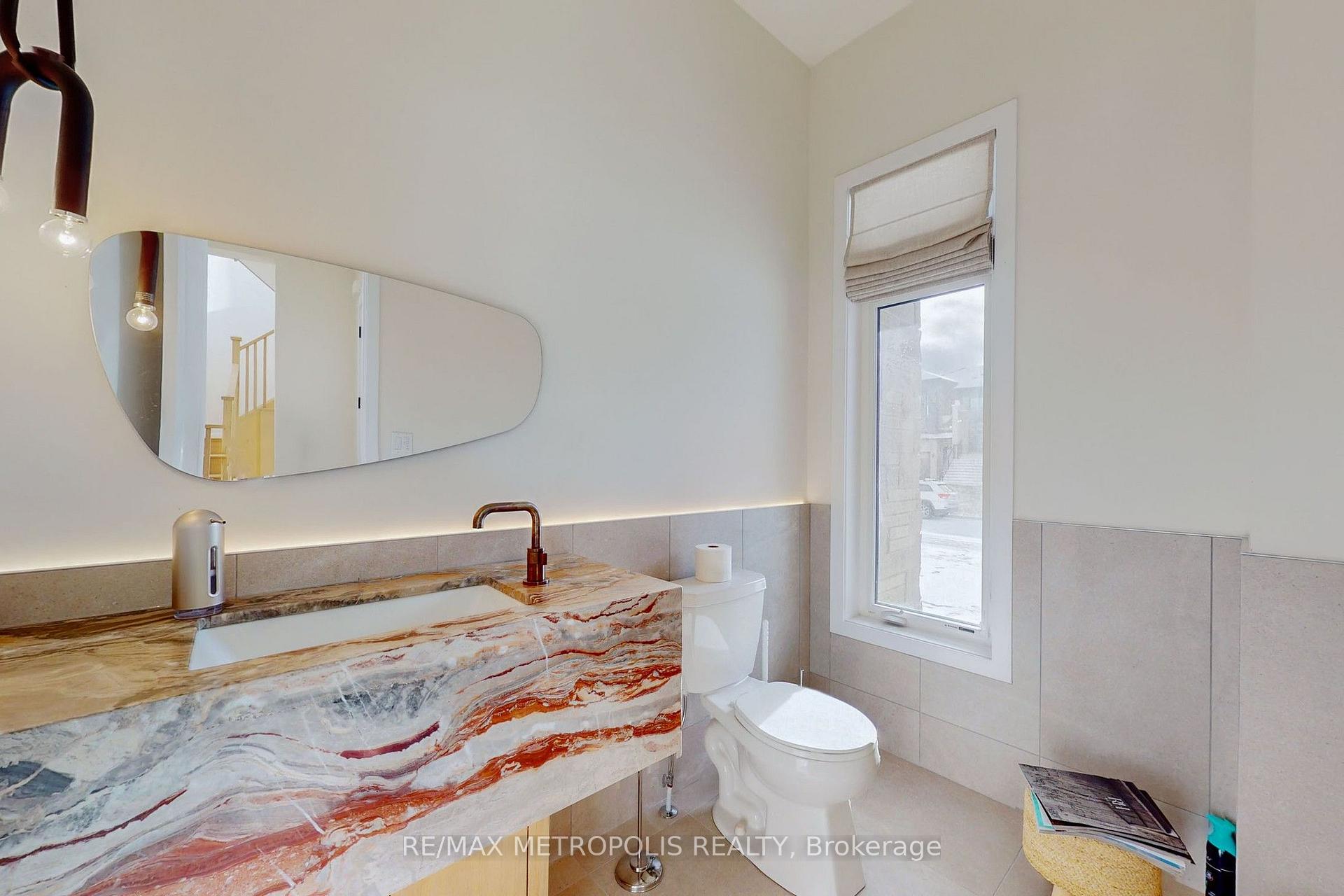 Photo 16 of 104 Stoneleigh Drive, Blue Mountains — HOMEH