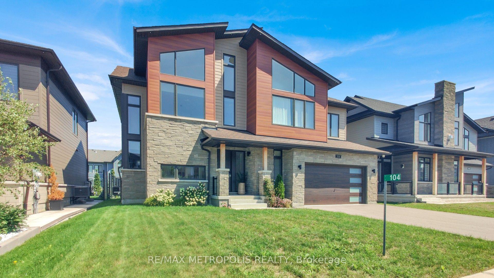 Photo 6 of 104 Stoneleigh Drive, Blue Mountains — HOMEH